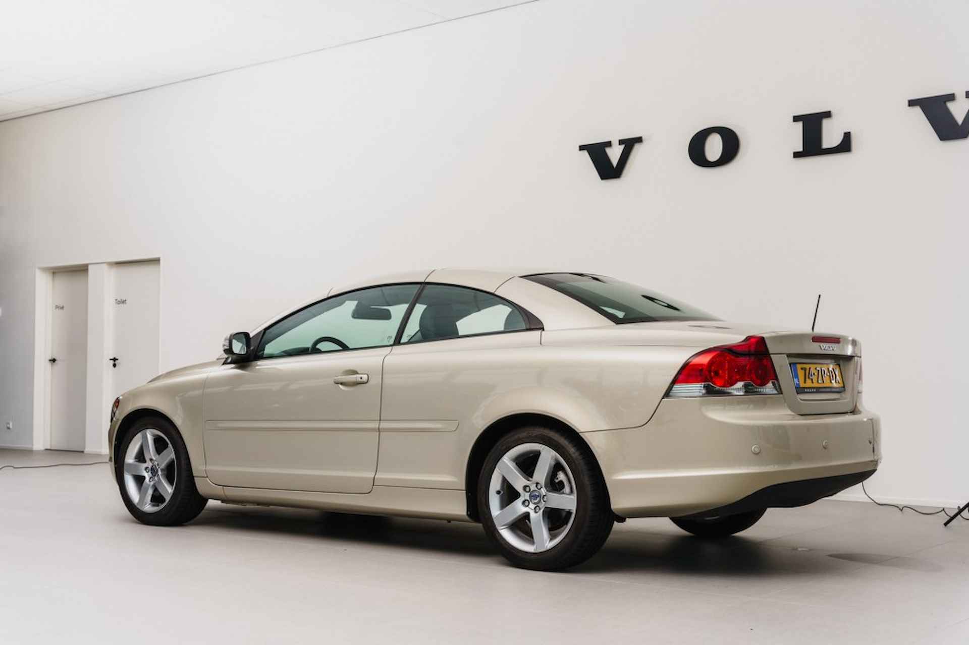 VOLVO C70 2.4i Summum, Audio Line - 20/24