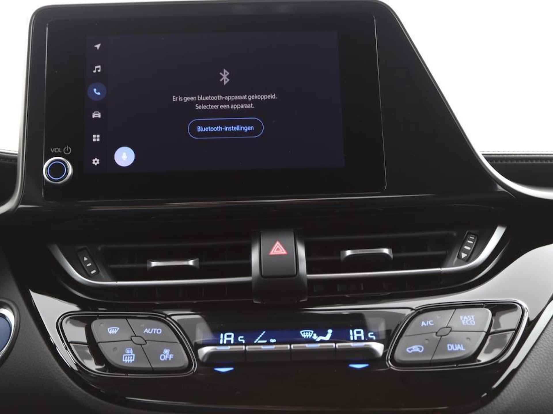 Toyota C-HR 2.0 Hybrid Dynamic | LED | Blind Spot Monitor | Navigatie via Apple Carplay | Android Auto | - 7/46