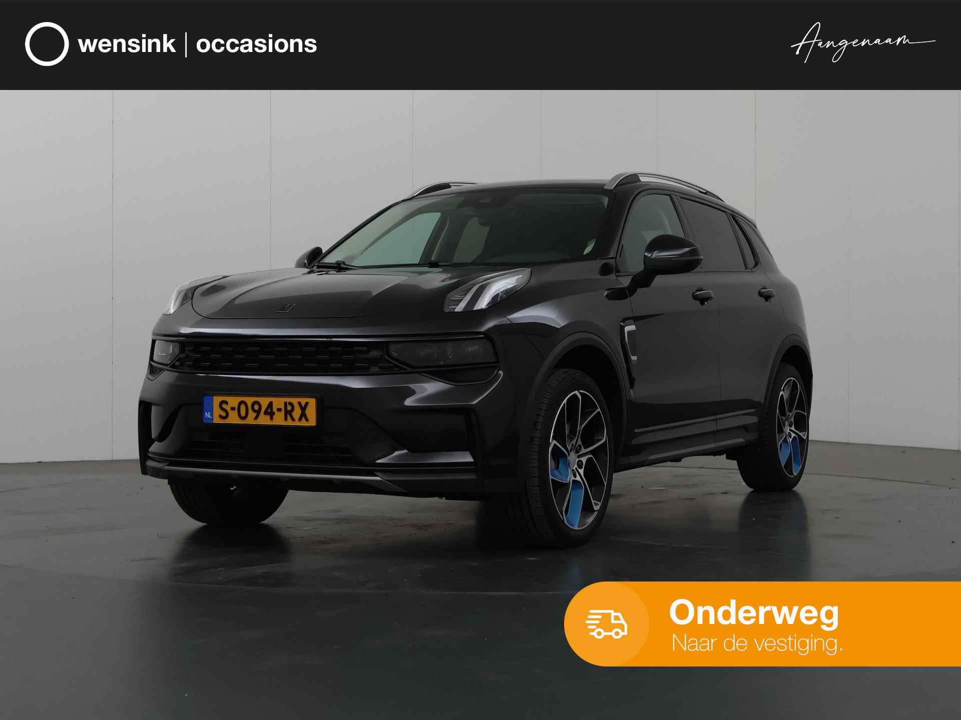 Lynk & Co 01 1.5 | Panoramadak | Navigatie | Cruise Control Adaptief | Climate Control | LED | Camera | Dodehoek detectie | Ele. stoelen |