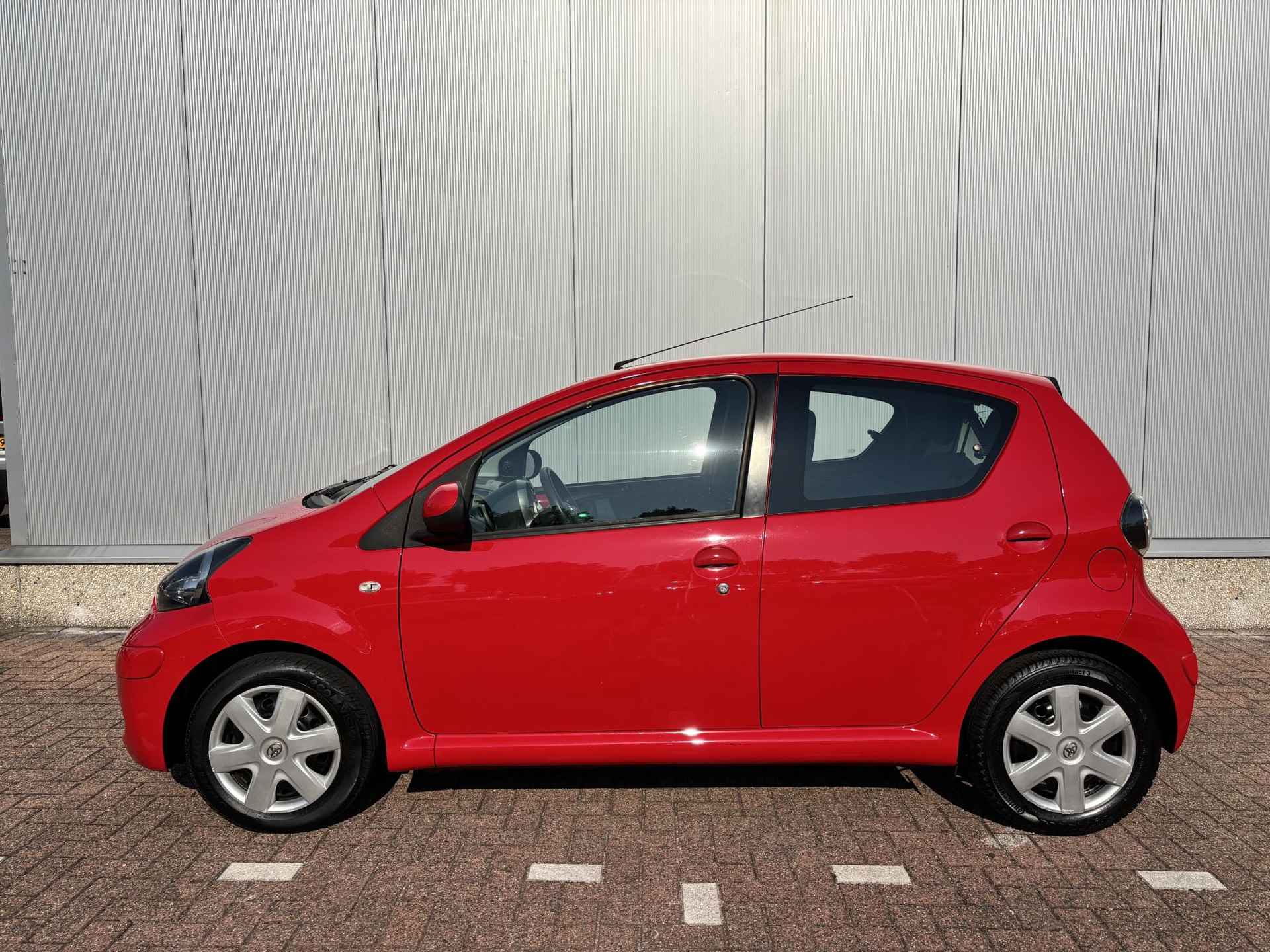 Toyota Aygo 1.0 5-Deurs Comfort - 3/30