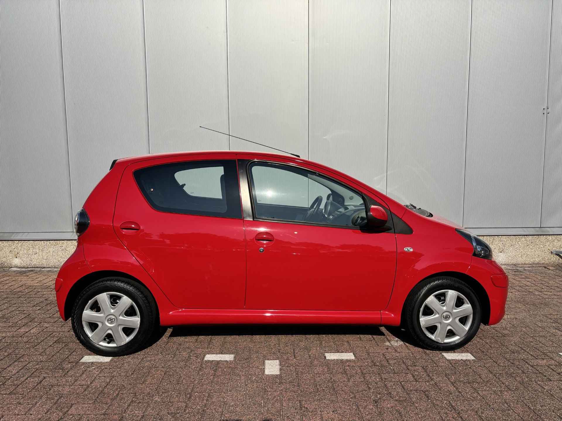 Toyota Aygo 1.0 5-Deurs Comfort - 4/30