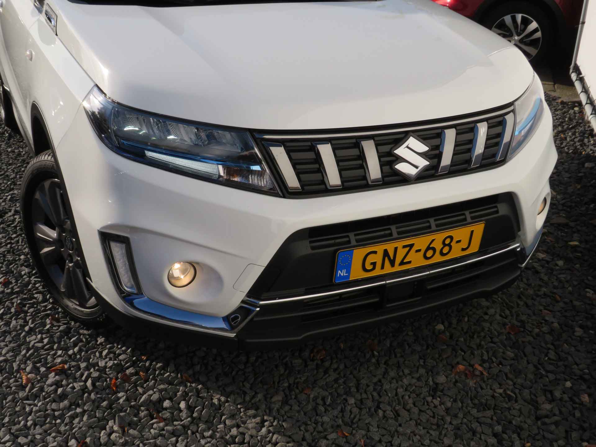 Suzuki Vitara 1.4 Boosterjet Select Smart Hybrid, Automaat, All-Seasons, 1500 kg trekgewicht! Keyless, Apple carplay/Android auto - 30/34