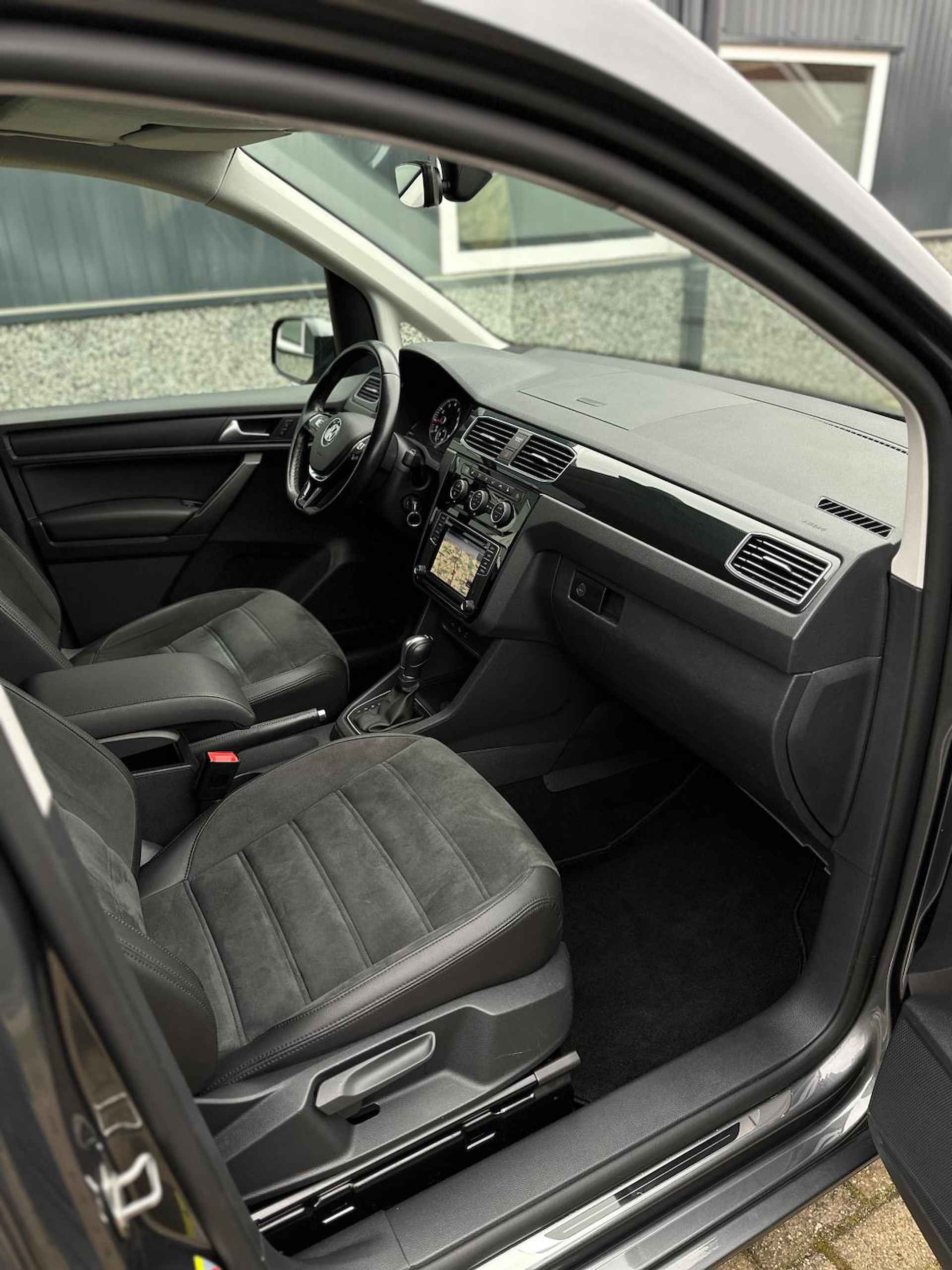 Volkswagen Caddy 1.4 TSI 5p Automaat CarPlay - 10/25