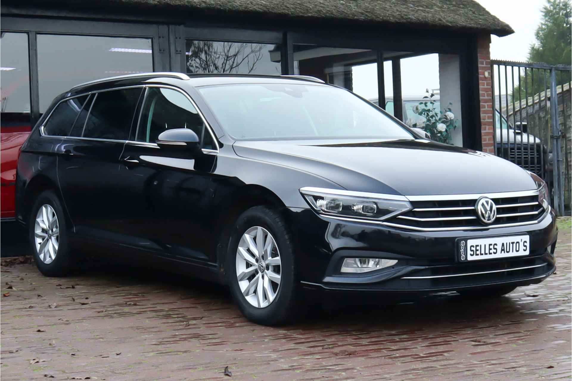 Volkswagen Passat Variant 1.6 TDI Comfort Business | Adaptive cruise control | Camera | Navigatie - 20/32