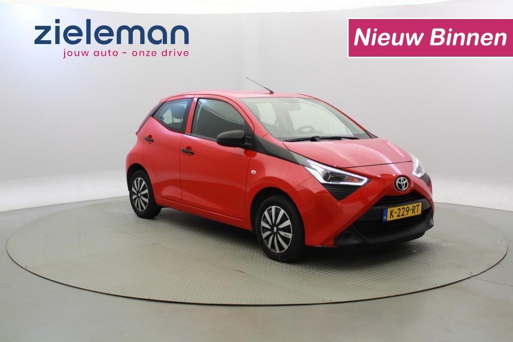 TOYOTA Aygo 1.0 VVT-i x-fun 5 Deurs - Airco