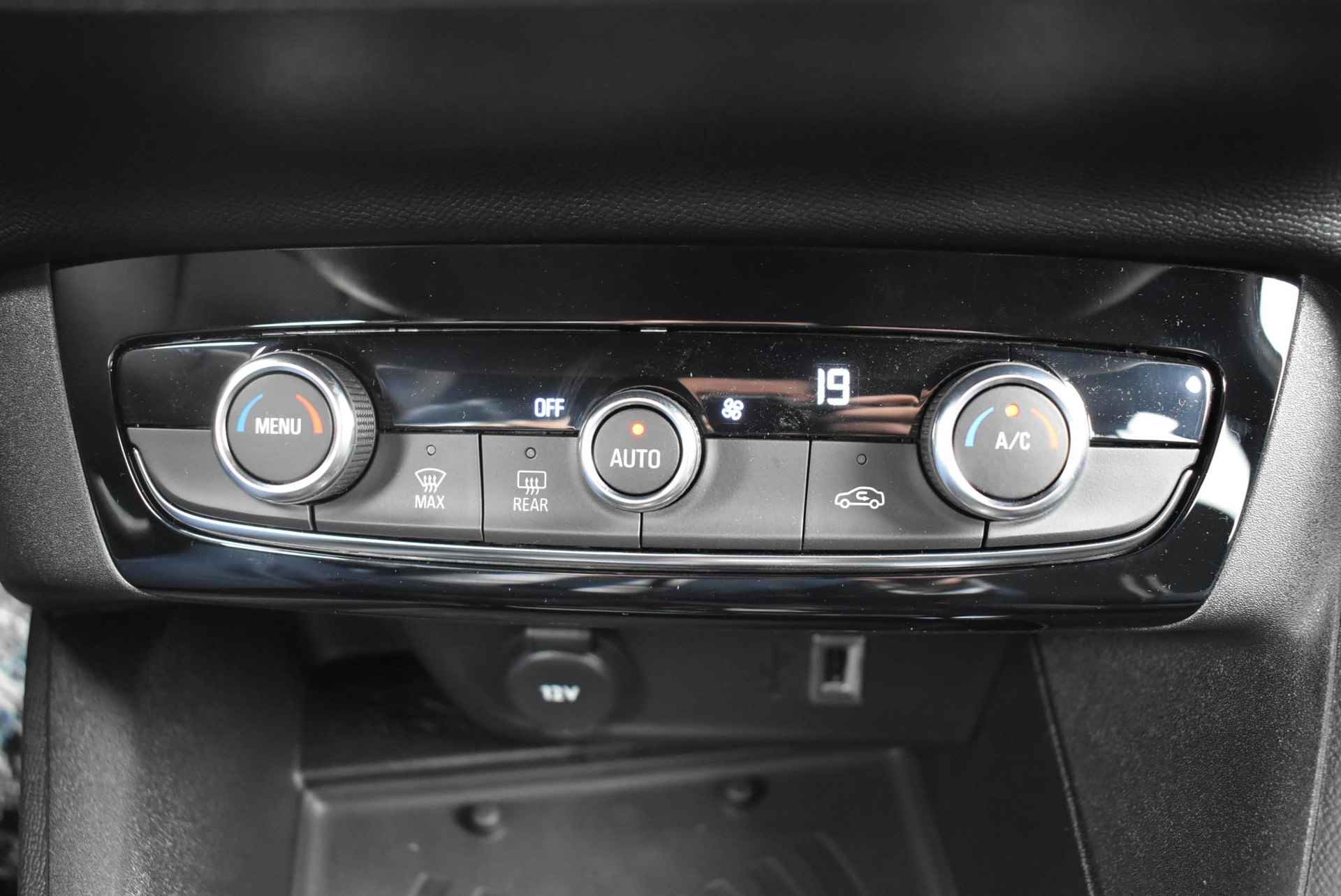 Opel Corsa Electric GS 50 kWh | Navi | LMV | Cruise | Bluetooth - 26/35