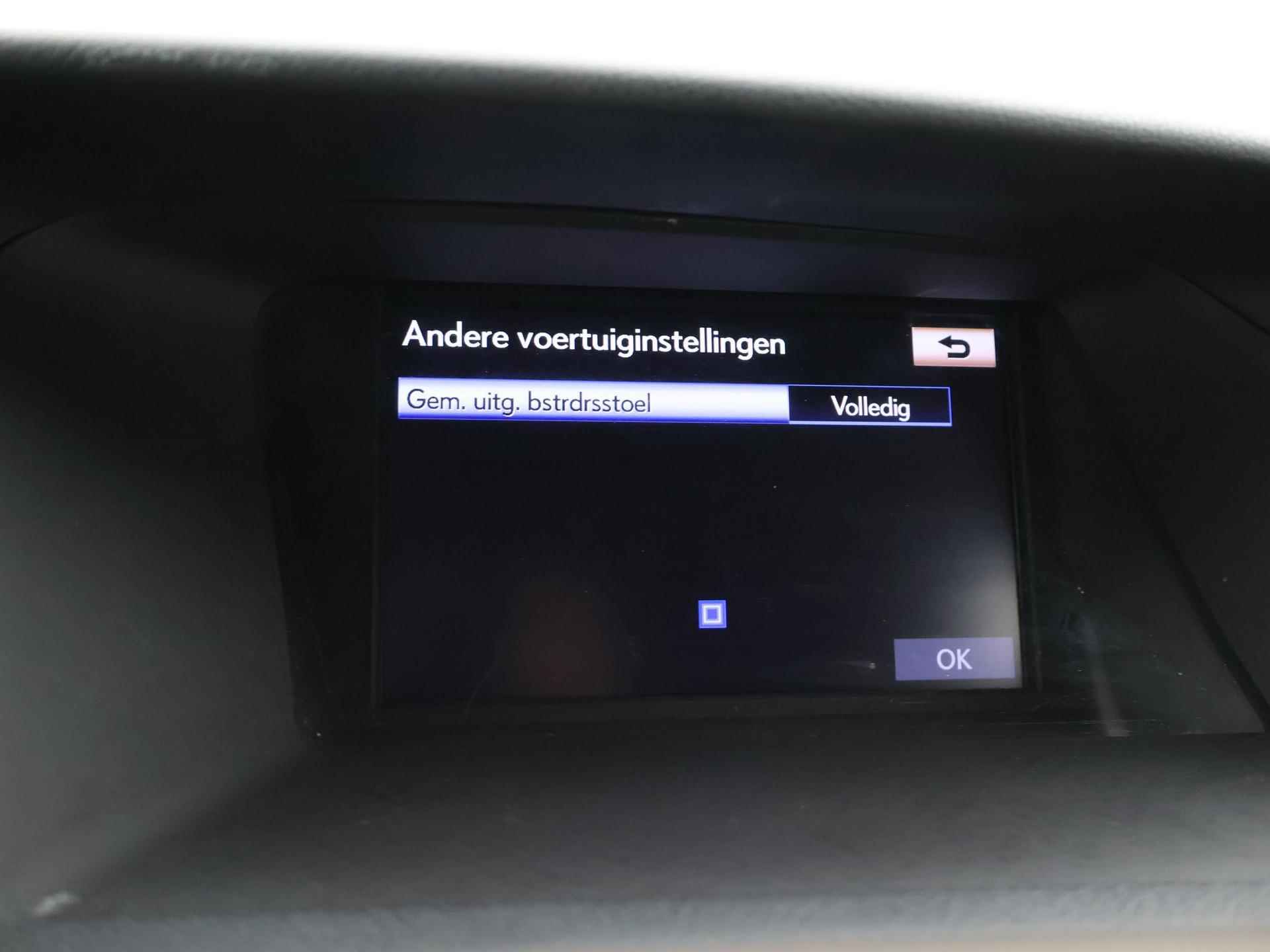 Lexus RX 450h 4WD LUXURY LINE *DEALER ONDERHOUDEN + TREKHAAK / CAMERA / LEDER / DAB - 39/45