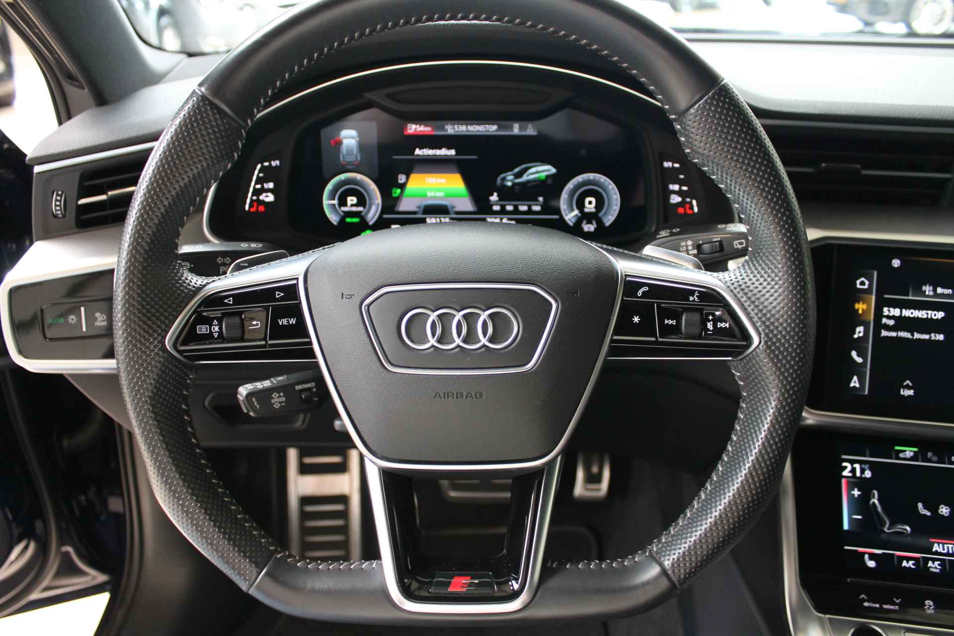 Audi A6 Avant 55 TFSI e quattro Competition Wegklapbare trekhaak/Apple carplay/Electrische klep 100% (Dealer) onderhouden label - 7/37