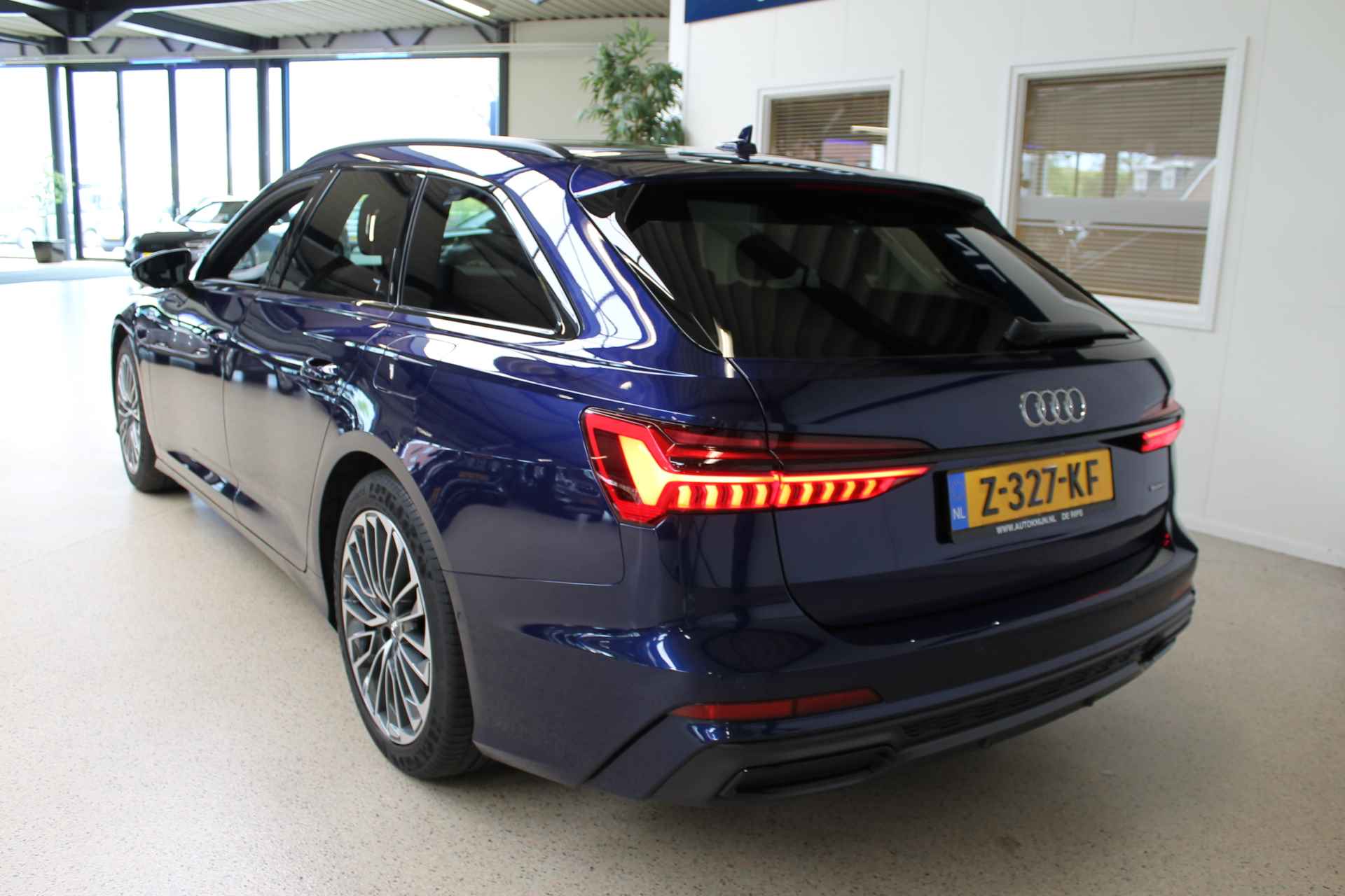 Audi A6 Avant 55 TFSI e quattro Competition Wegklapbare trekhaak/Apple carplay/Electrische klep 100% (Dealer) onderhouden label - 24/37