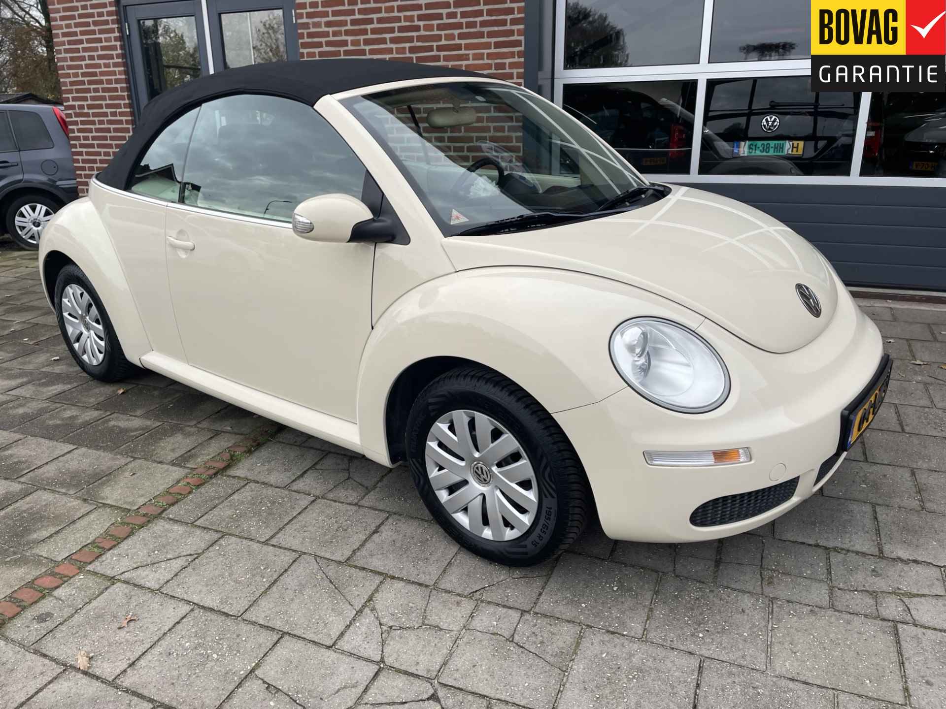 Volkswagen New Beetle Cabriolet 1.6 Trendline (Airco, parkeersensoren achter) RIJKLAARPRIJS! - 26/46