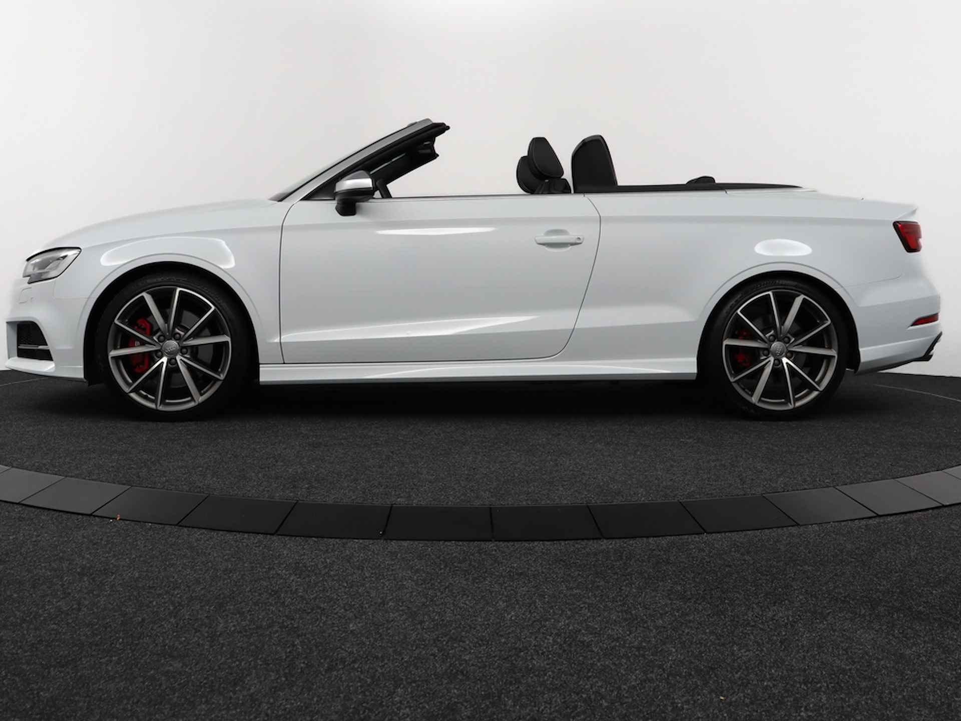 Audi S3 Cabriolet 2.0 TFSI Quattro Pro Line Plus S-LINE, 12 MND BOVAG GARANTIE | Navi | Cruise Control | Leer | LED+ | Camera - RIJKLAAR ZONDER MEERPRIJS - 16/51