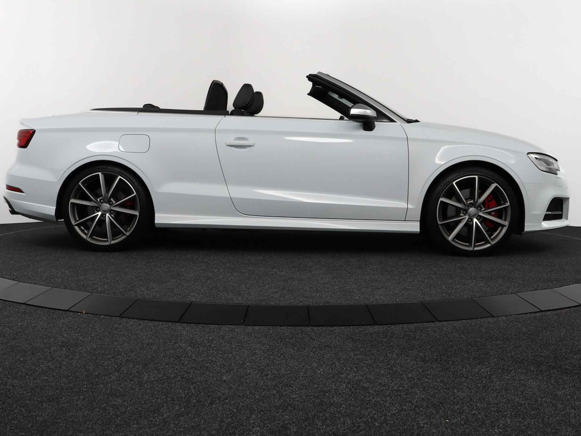 Audi S3 Cabriolet 2.0 TFSI Quattro Pro Line Plus S-LINE, 12 MND BOVAG GARANTIE | Navi | Cruise Control | Leer | LED+ | Camera - RIJKLAAR ZONDER MEERPRIJS - 17/51