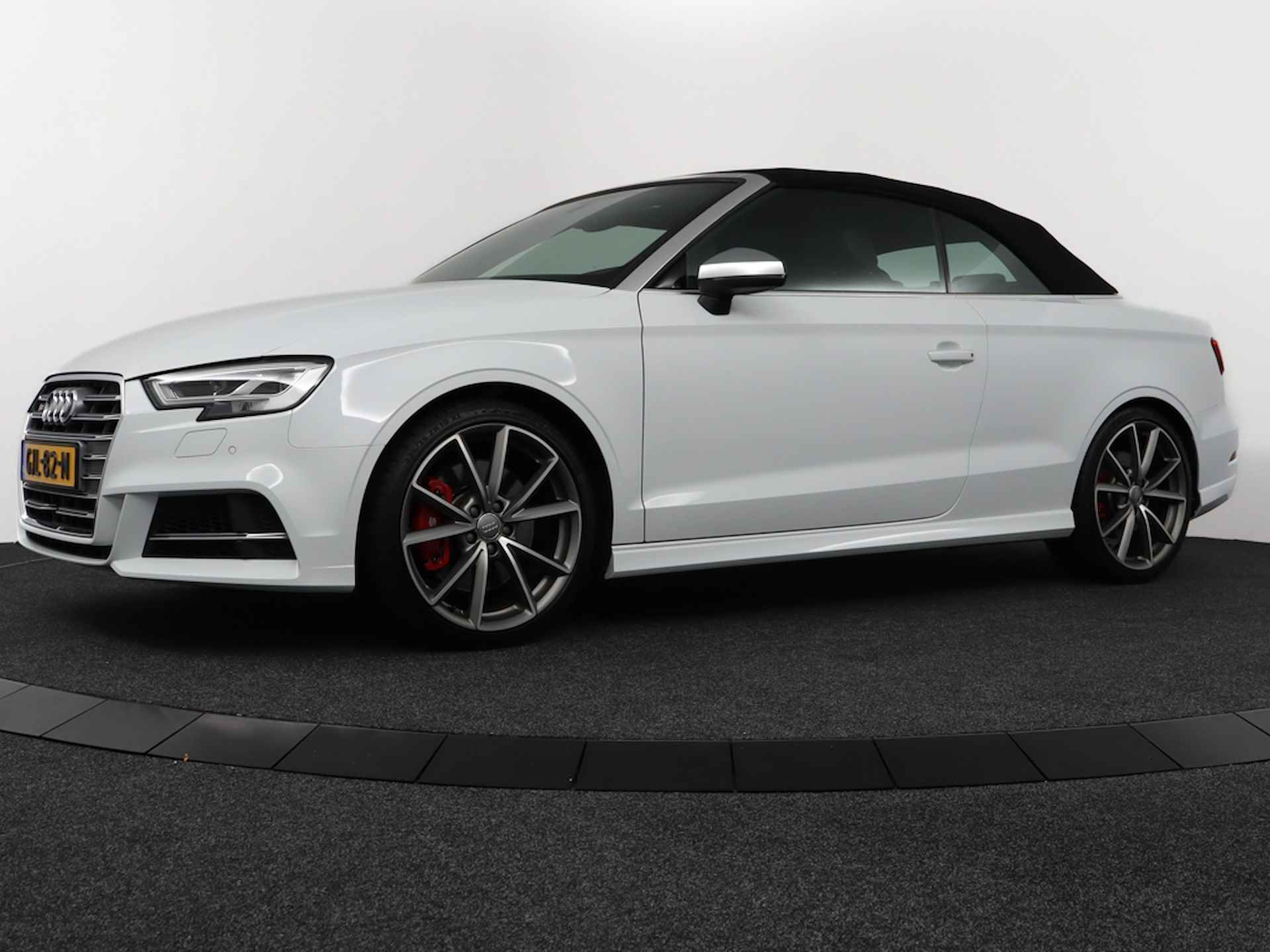 Audi S3 Cabriolet 2.0 TFSI Quattro Pro Line Plus S-LINE, 12 MND BOVAG GARANTIE | Navi | Cruise Control | Leer | LED+ | Camera - RIJKLAAR ZONDER MEERPRIJS - 38/51