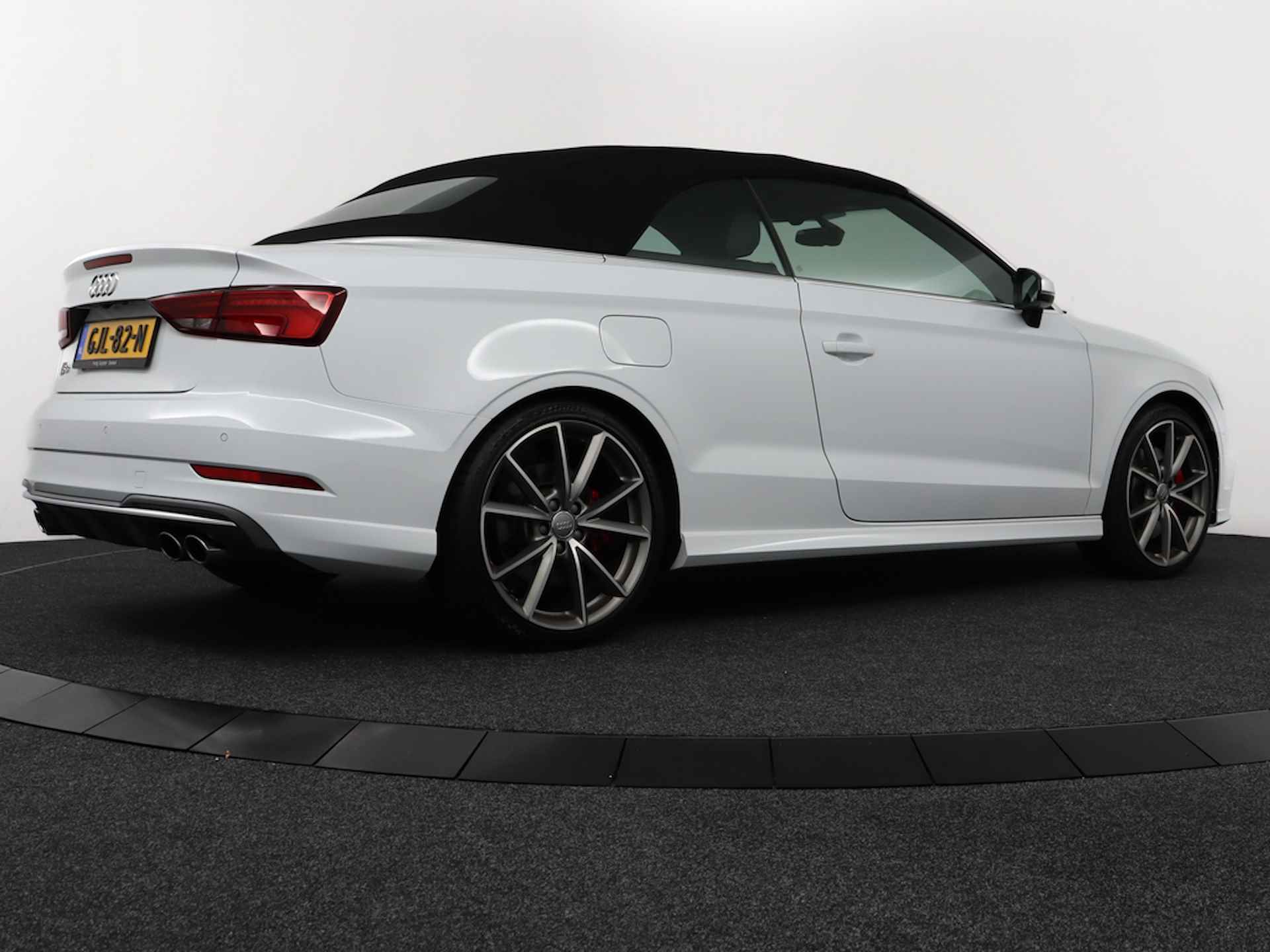 Audi S3 Cabriolet 2.0 TFSI Quattro Pro Line Plus S-LINE, 12 MND BOVAG GARANTIE | Navi | Cruise Control | Leer | LED+ | Camera - RIJKLAAR ZONDER MEERPRIJS - 39/51