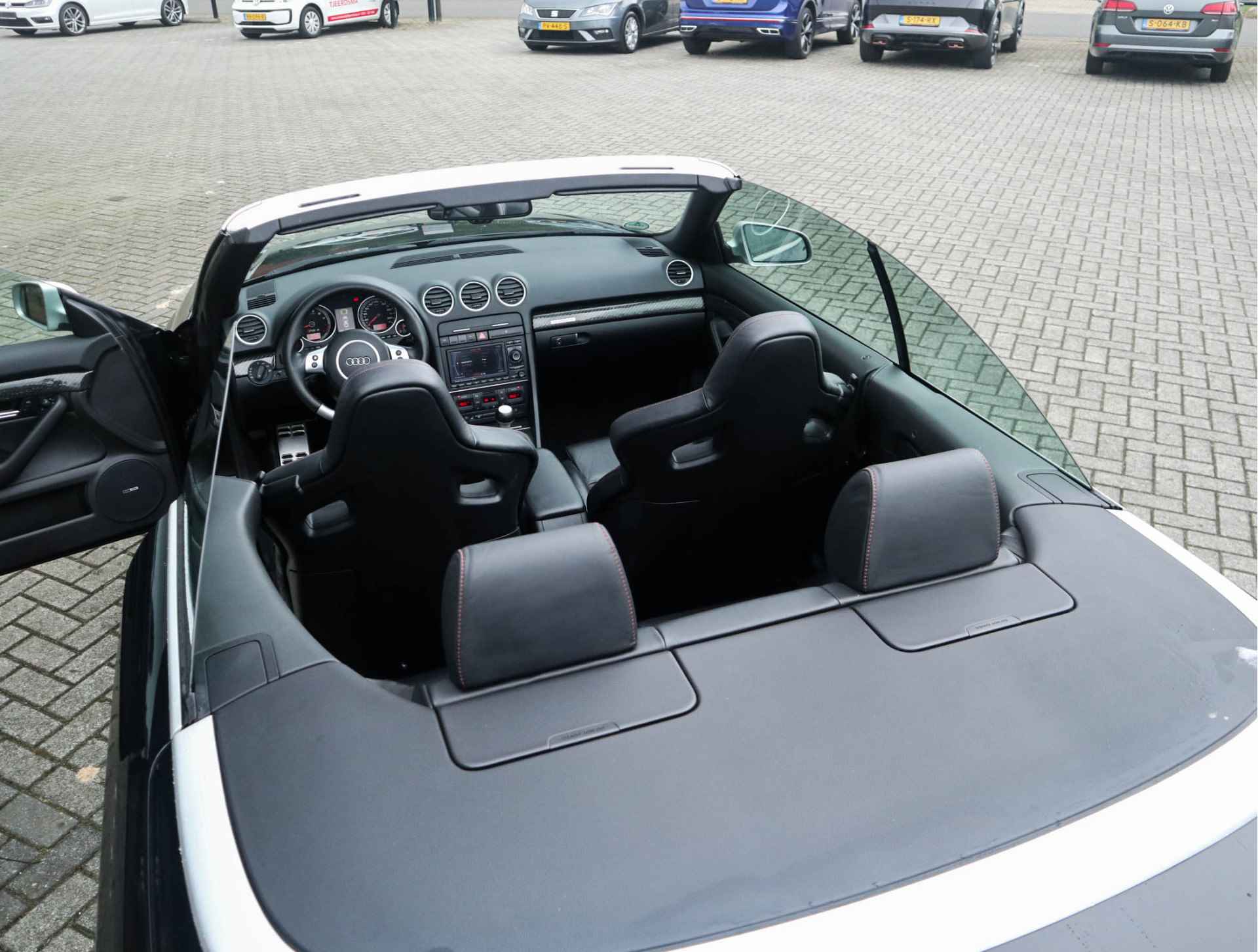 Audi A4 Cabriolet 4.2 V8 RS 4 quattro Xenon/Schaalstoel/S/Leder/Cruise/Clima/Stoelverw/Exclusive-interieur - 22/36