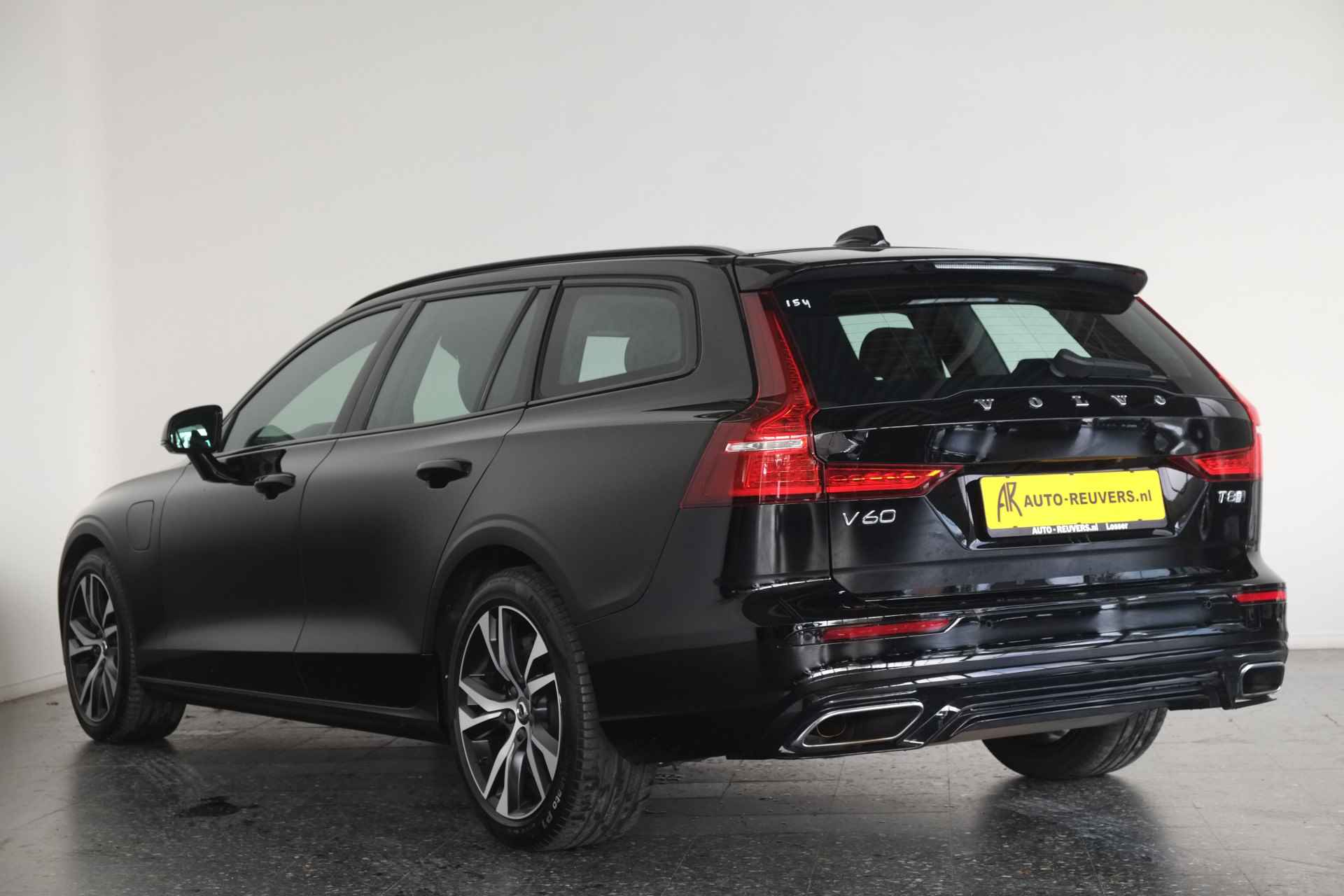 Volvo V60 2.0 T6 Twin Engine AWD R-Design Leder / LED / Leder / Cam / Carplay / Pilot assist - 6/31