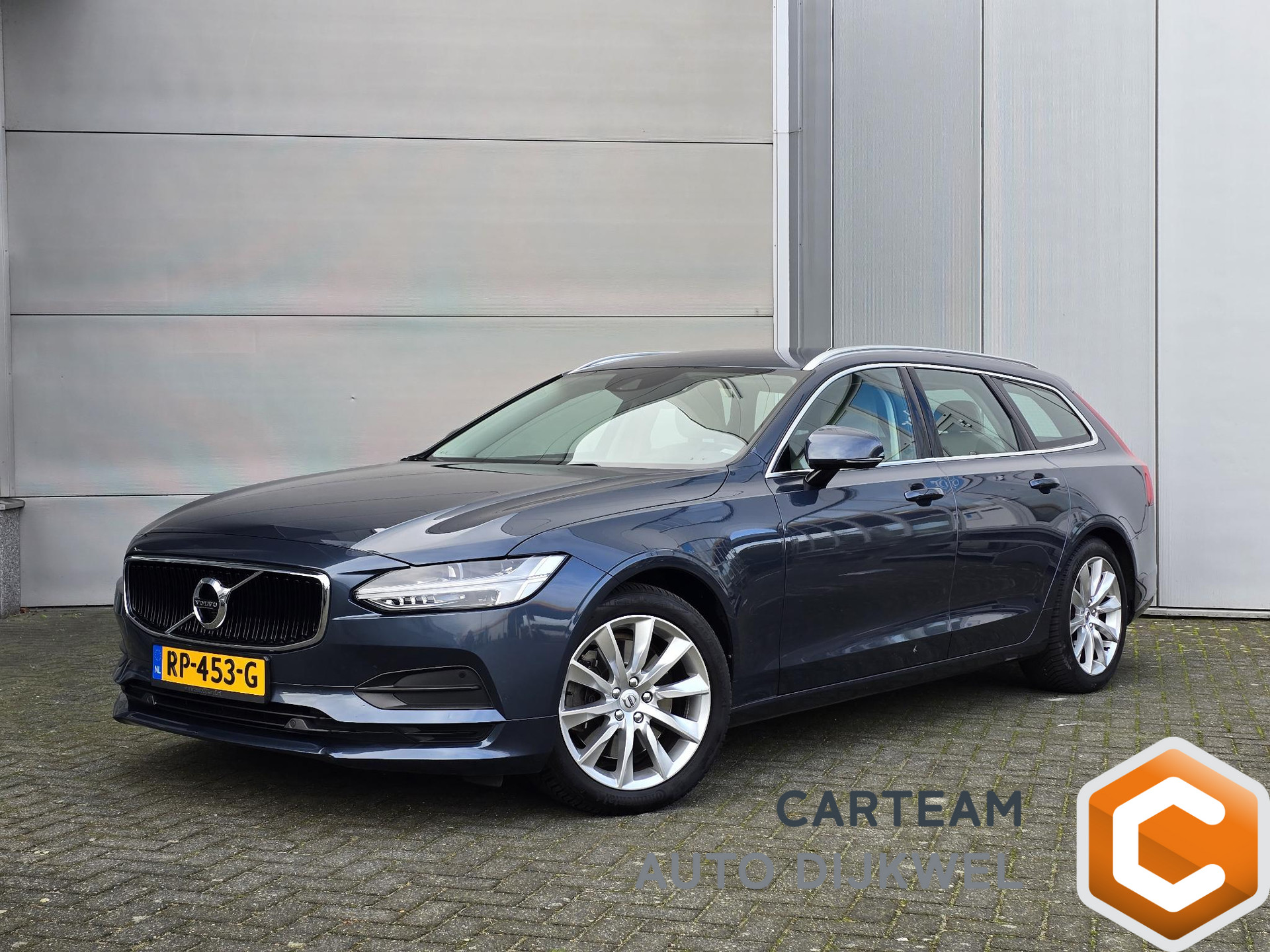 Volvo V90 2.0 T5 90th Anniversary Edition