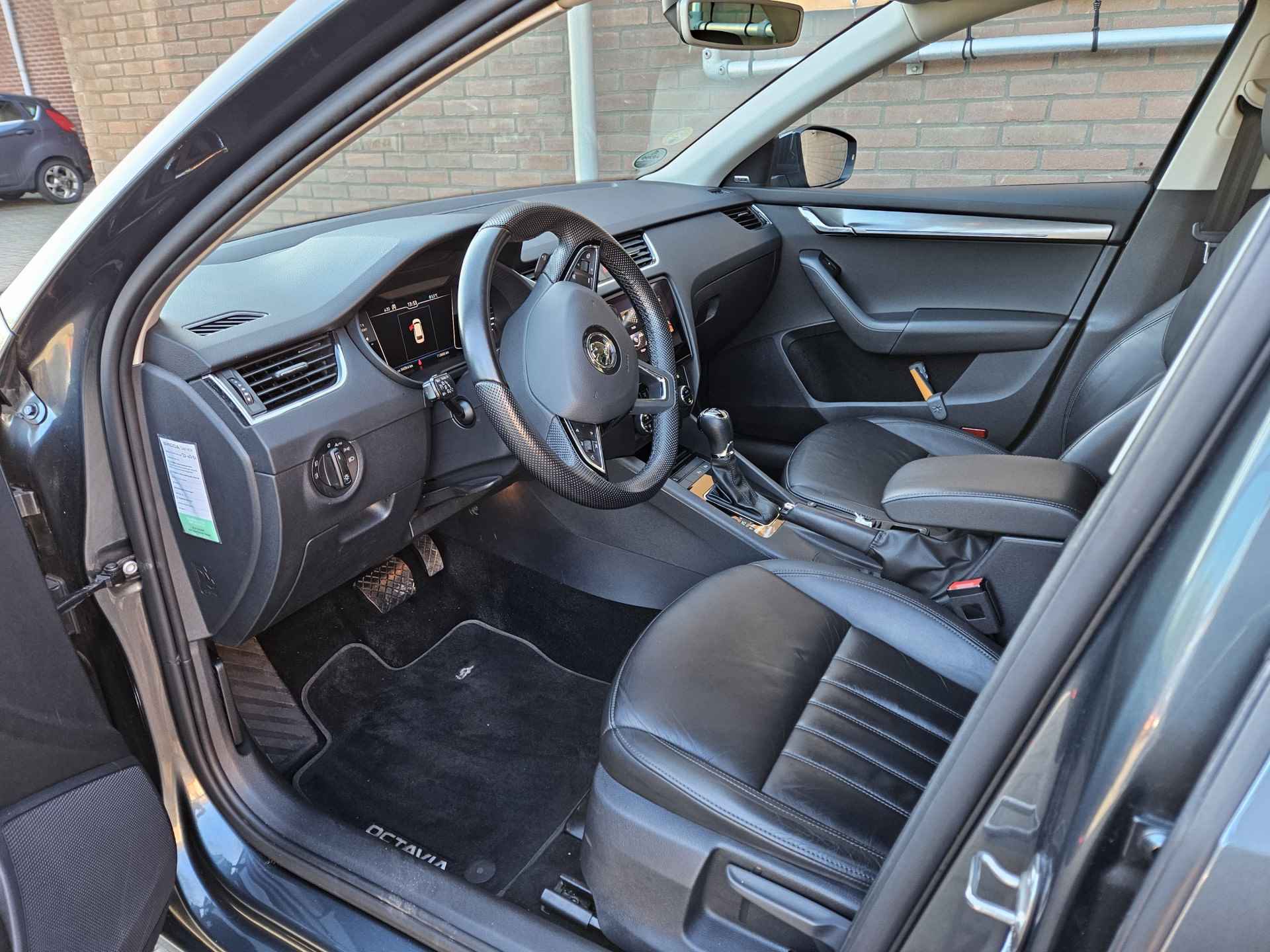 Škoda Octavia Combi 1.6 TDI Greentech Style Business - 5/29