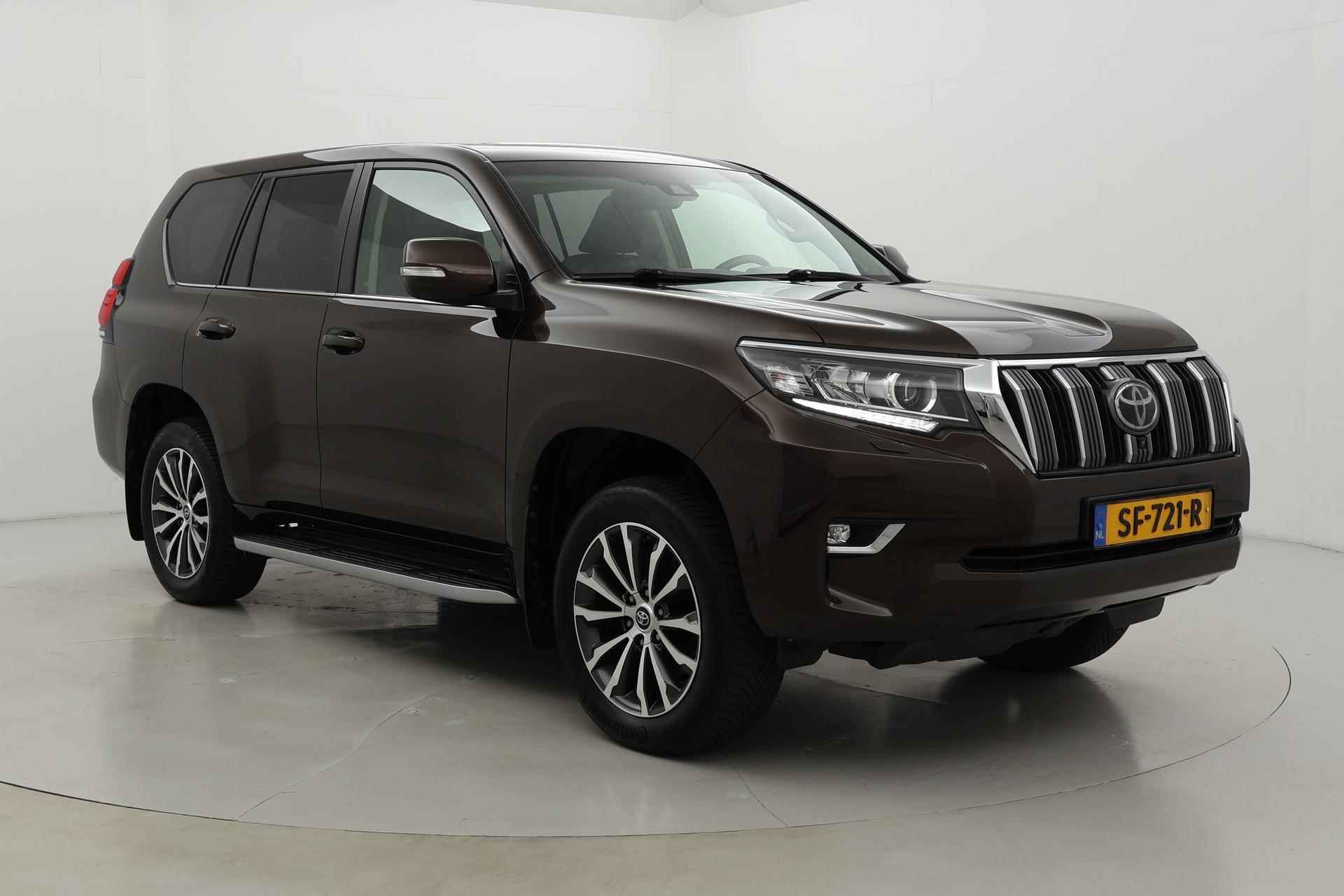 Toyota Land Cruiser 7 pers. 2.8 D-4D Executive | Trekhaak | Panoramadak | JBL | Leder - 36/46