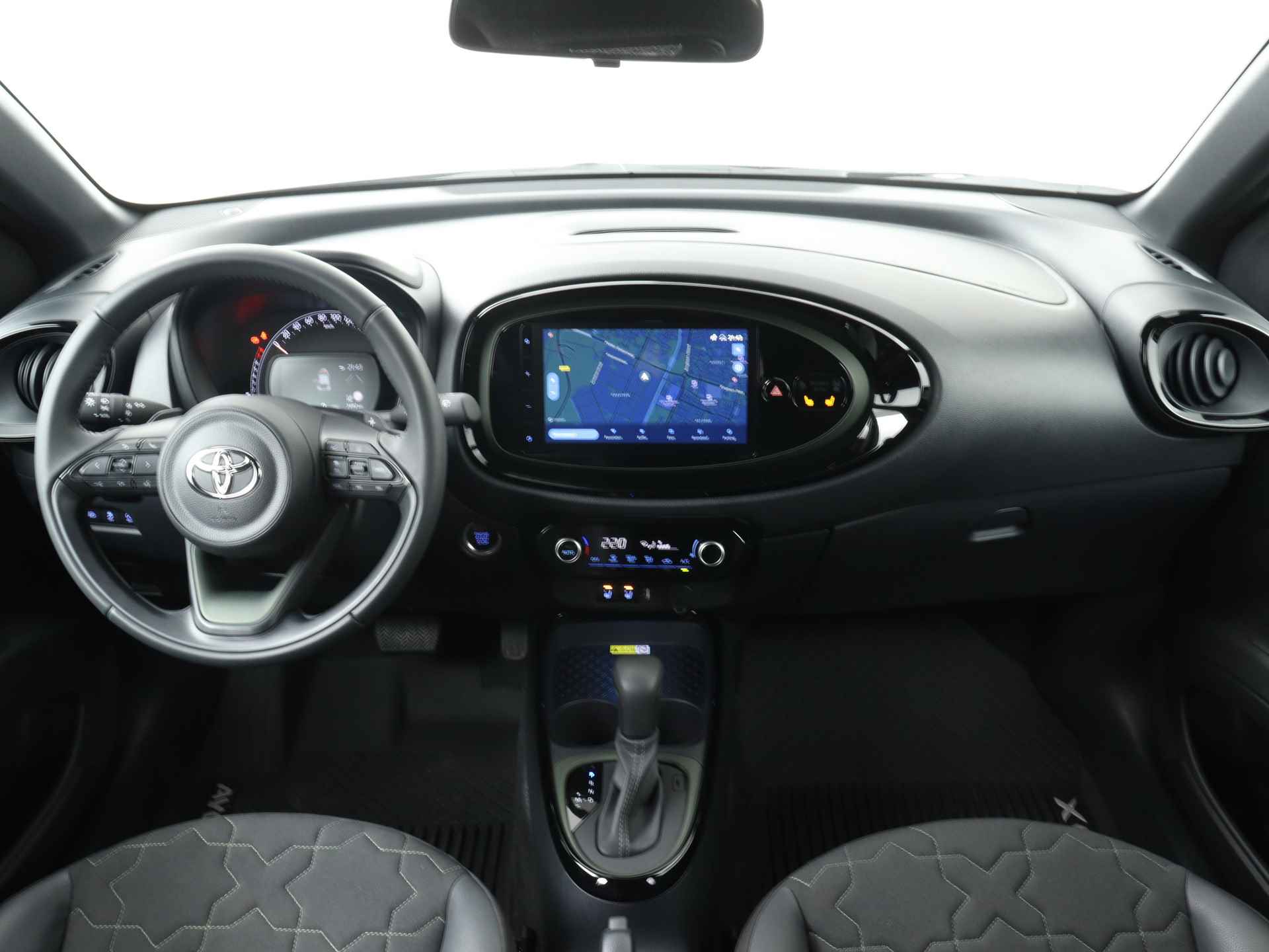 Toyota Aygo X 1.0 Premium Limited | Stoelverwarming | Navigatie | LED | Parkeersensoren | - 6/43