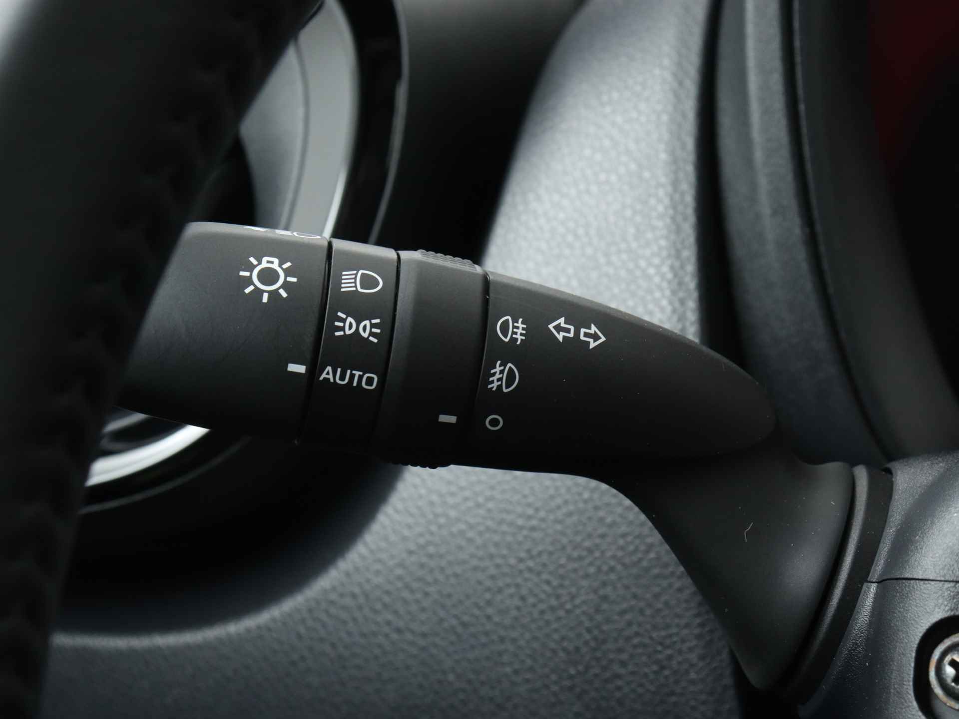 Toyota Aygo X 1.0 Premium Limited | Stoelverwarming | Navigatie | LED | Parkeersensoren | - 24/43