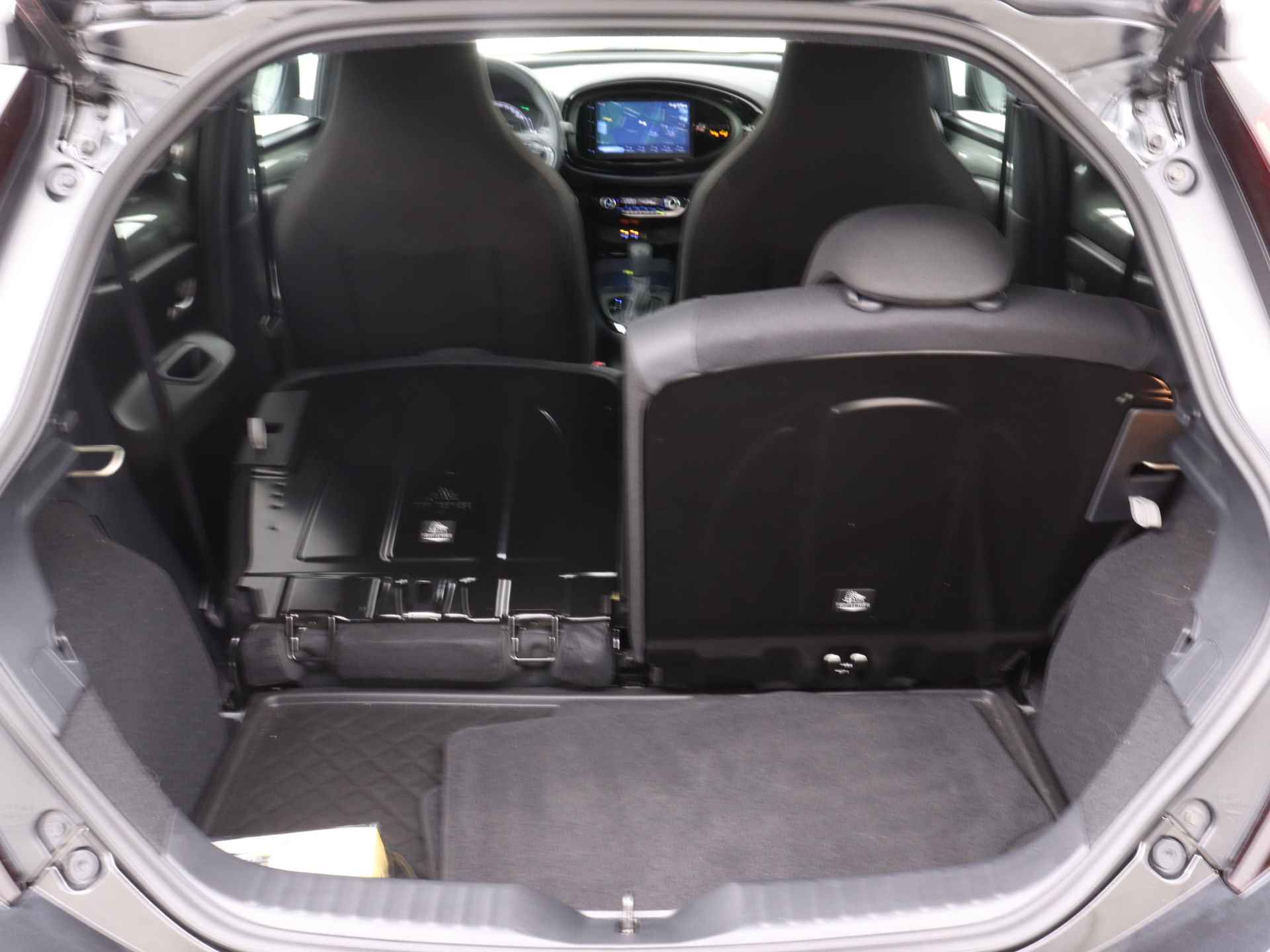 Toyota Aygo X 1.0 Premium Limited | Stoelverwarming | Navigatie | LED | Parkeersensoren | - 37/43