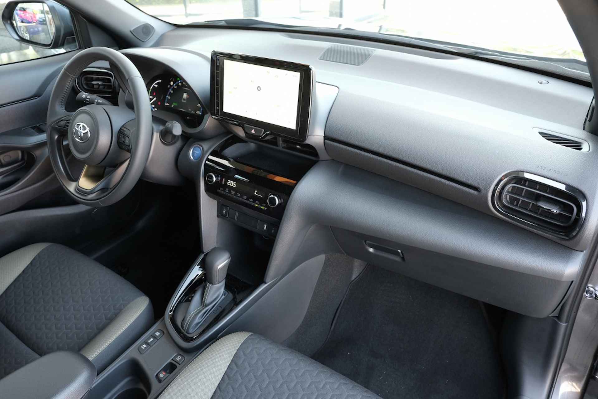 Toyota Yaris Cross 1.5 Hybrid 115PK Explore Automaat | Airconditioning, automatisch - 10/40