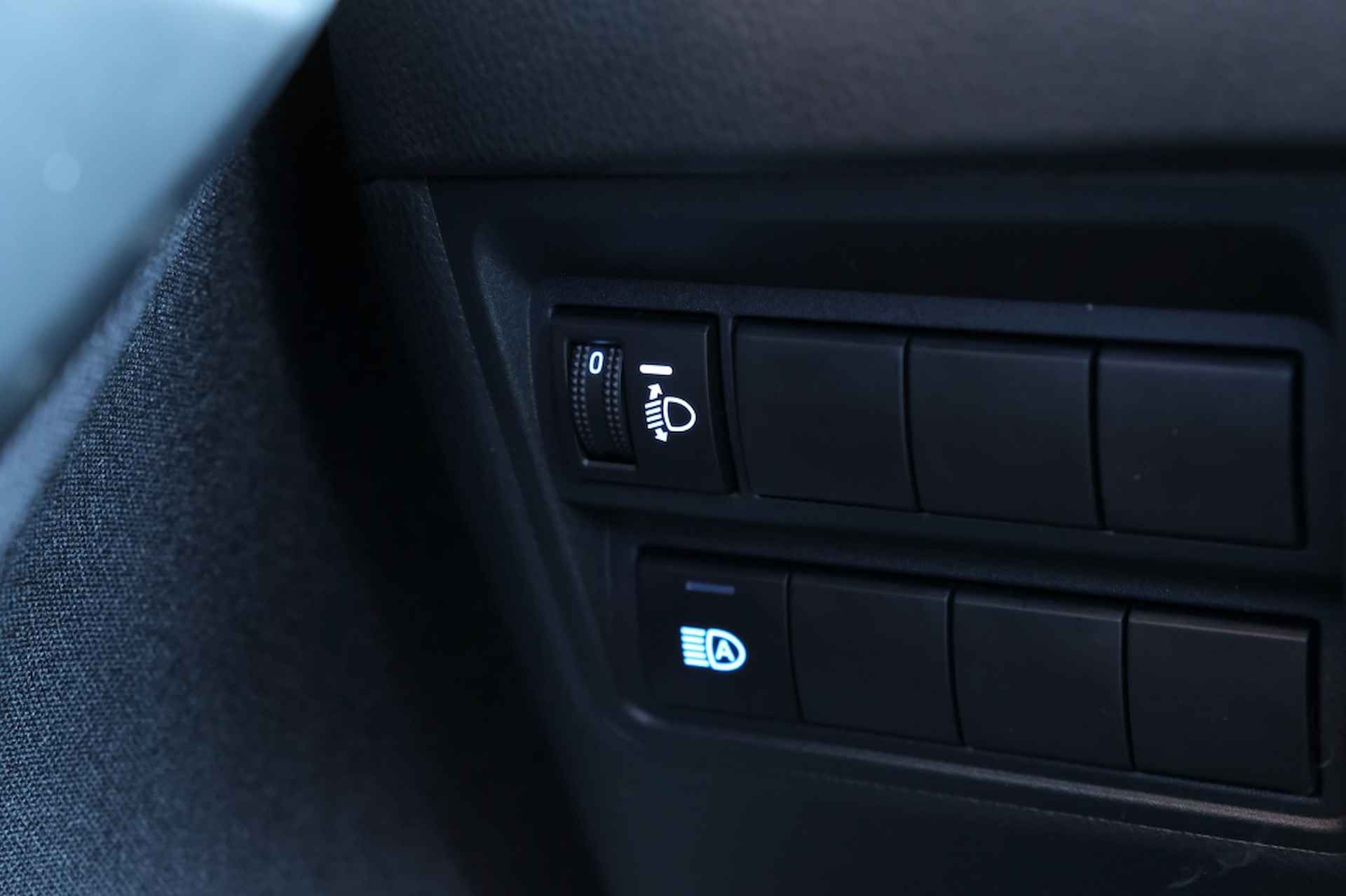 Toyota Yaris Cross 1.5 Hybrid 115PK Explore Automaat | Airconditioning, automatisch - 16/40