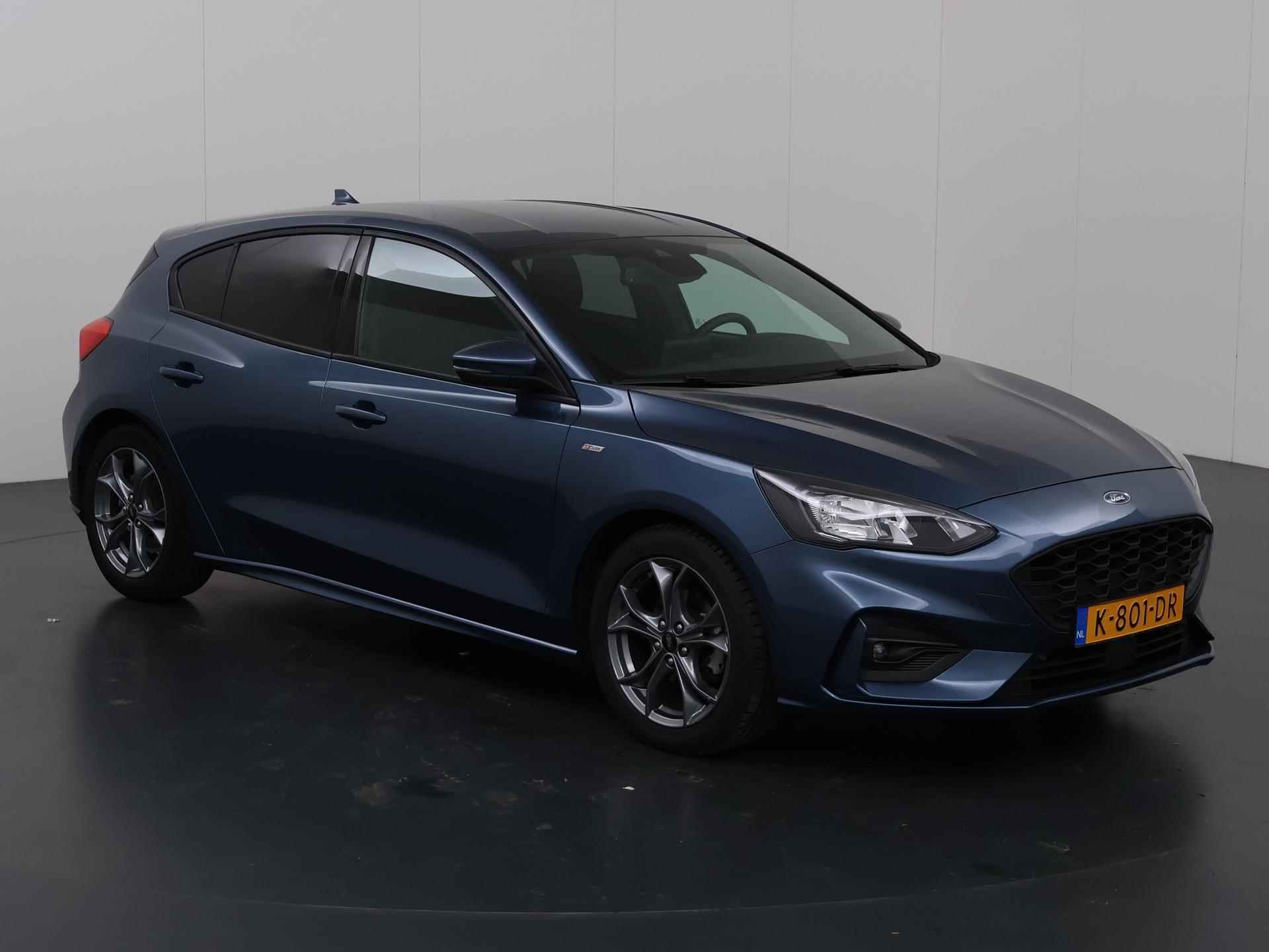 Ford Focus 1.0 EcoBoost Hybrid ST Line Business | Navigatie | Parkeercamera | Cruise Control | Climate Control | - 24/42