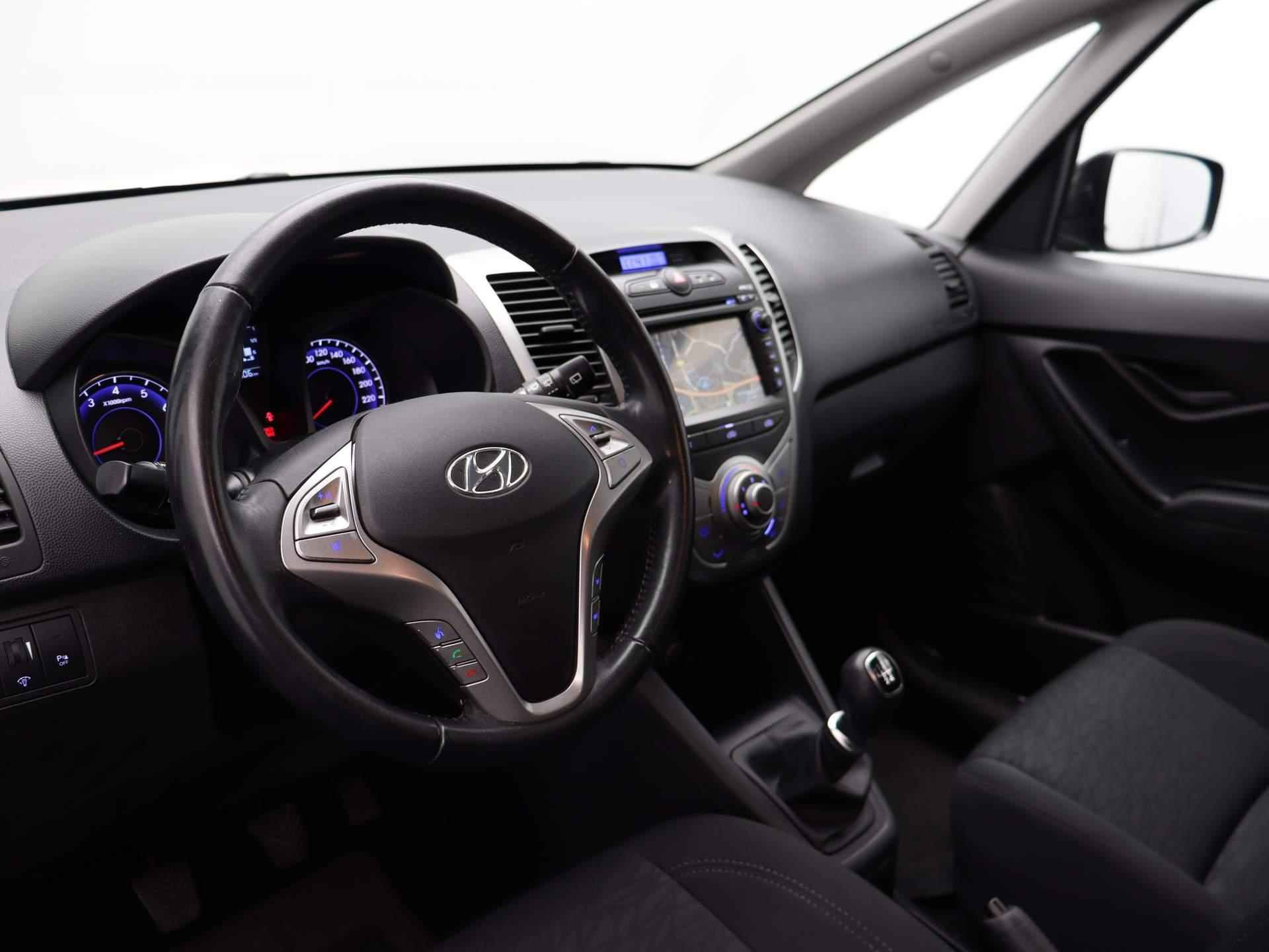 Hyundai ix20 1.4i i-Magine | 1e-Eigenaar | Navi | Camera | Trekhaak | Getint Glas | - 21/26