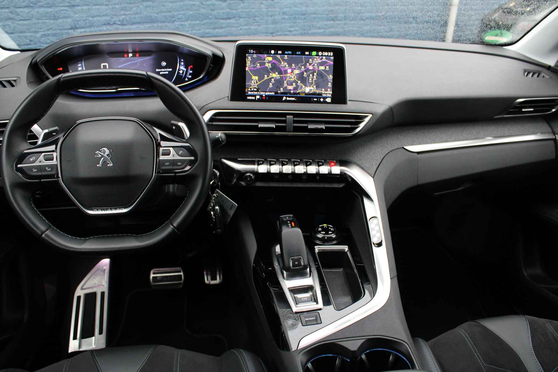 Peugeot 3008 SUV 1.2 PureTech 130pk EAT8 Crossway | Automaat | Navigatie | Camera | Focal | Grip control | Alcantara | - 18/35