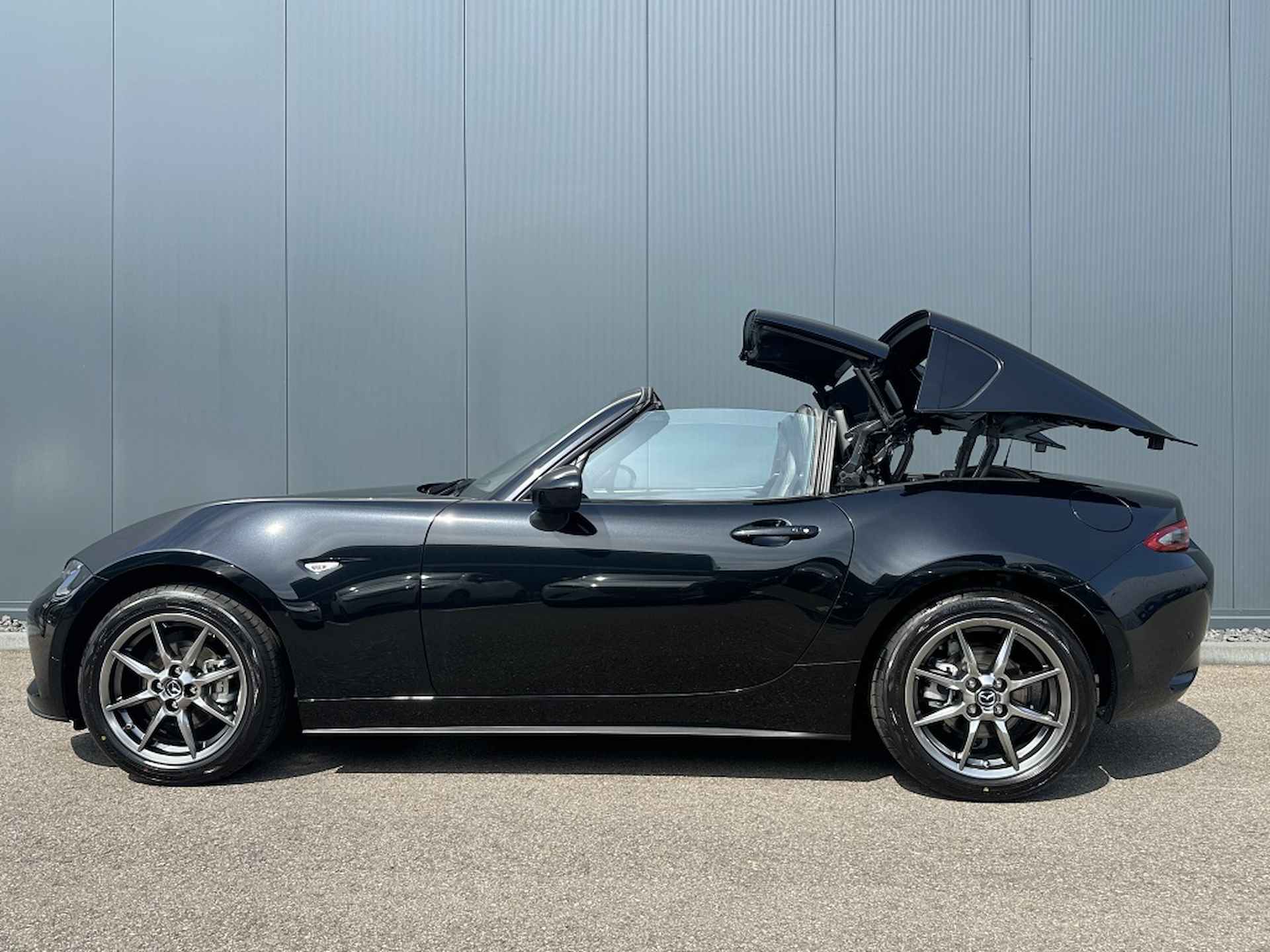 Mazda MX-5 RF 1.5 SkyActiv-G 132PK Luxury - 14/43