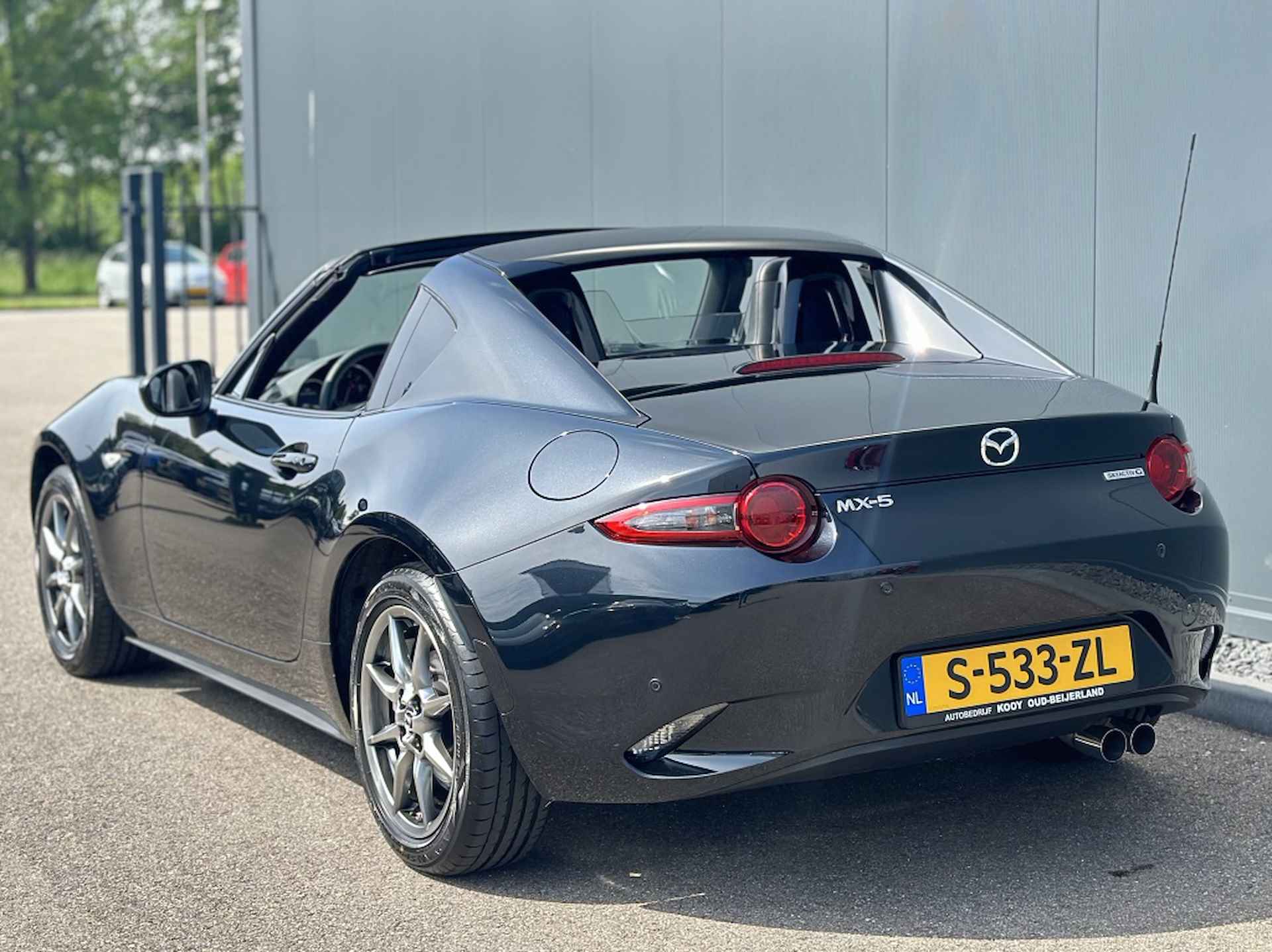 Mazda MX-5 RF 1.5 SkyActiv-G 132PK Luxury - 18/43