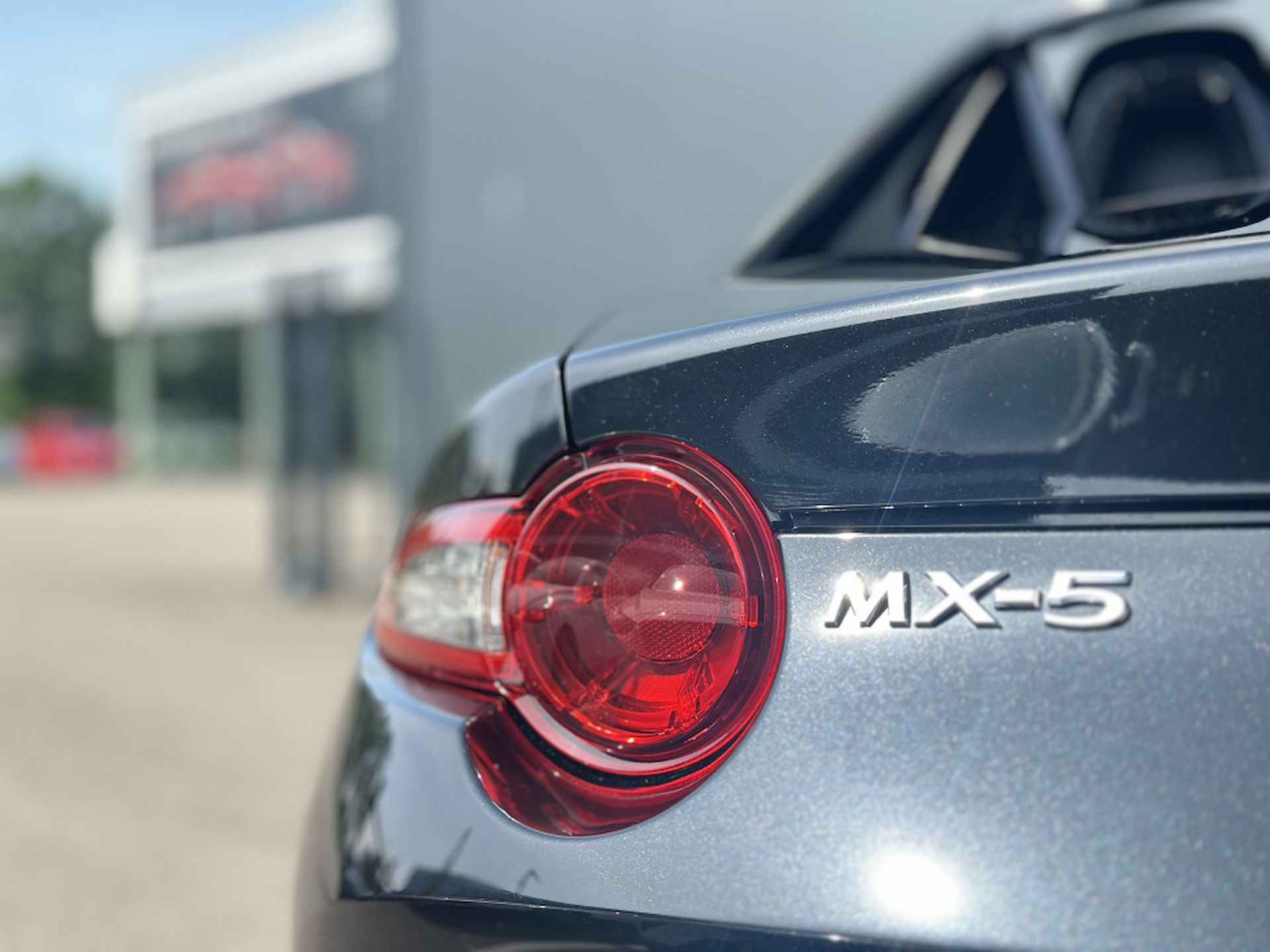 Mazda MX-5 RF 1.5 SkyActiv-G 132PK Luxury - 20/43