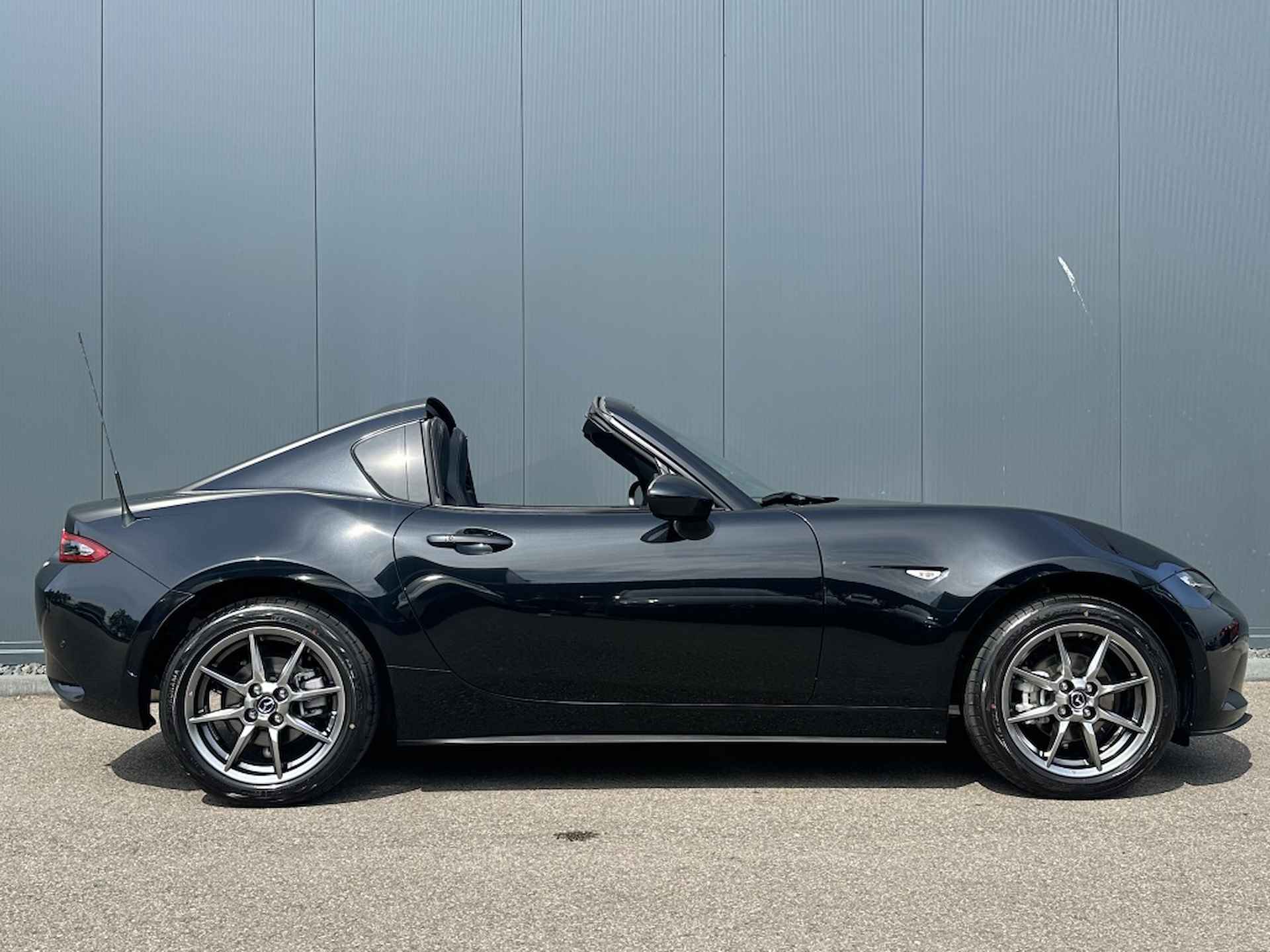 Mazda MX-5 RF 1.5 SkyActiv-G 132PK Luxury - 12/43