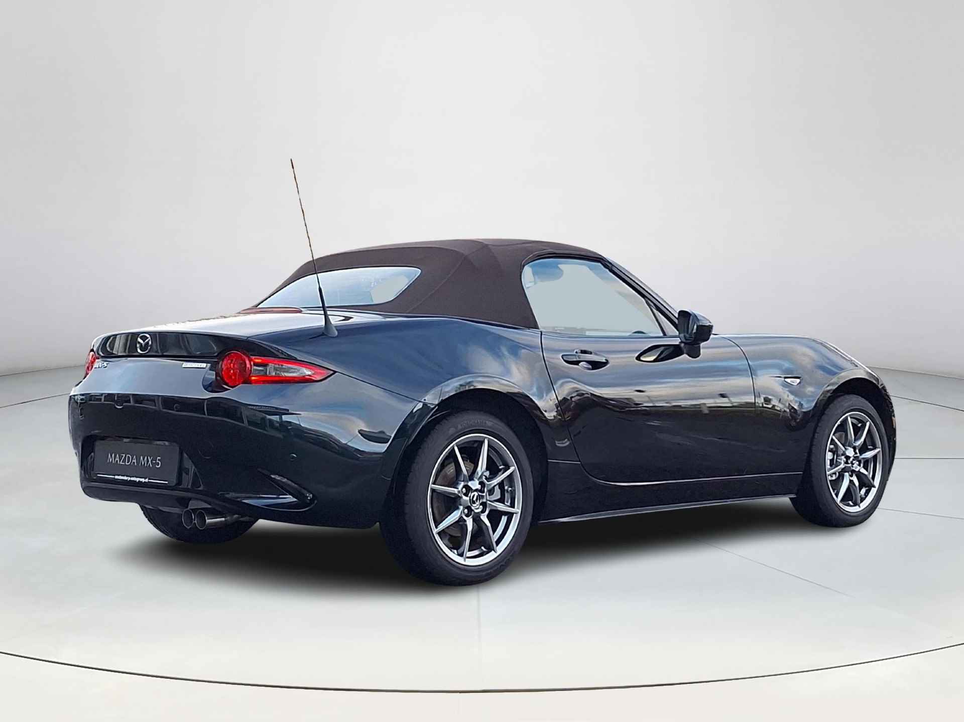 Mazda MX-5 1.5 SkyActiv-G 132 Kazari - 6/27