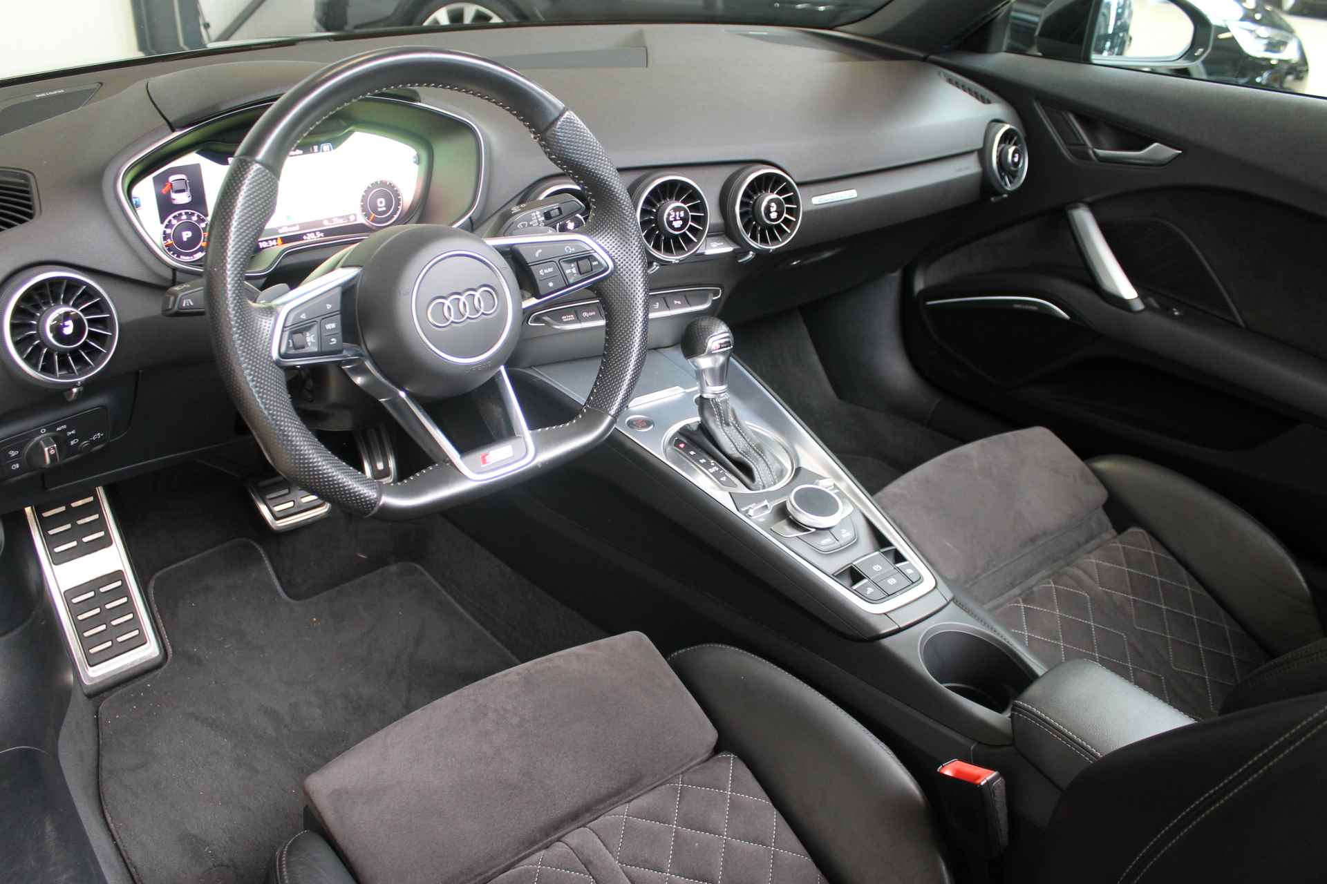 Audi TT Roadster 2.0 TFSI 230pk quattro Pro Line S | Nekverwarming | B&O Audio | Led | Camera | Virtual cockpit | - 21/47