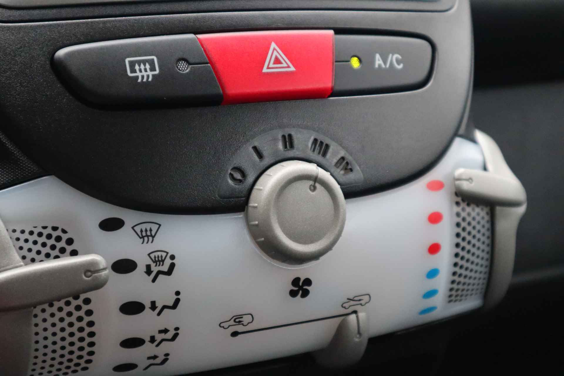 Citroën C1 1.0 Collection | 5drs. | Airco | Bluetooth | Elektrische ramen | - 14/17