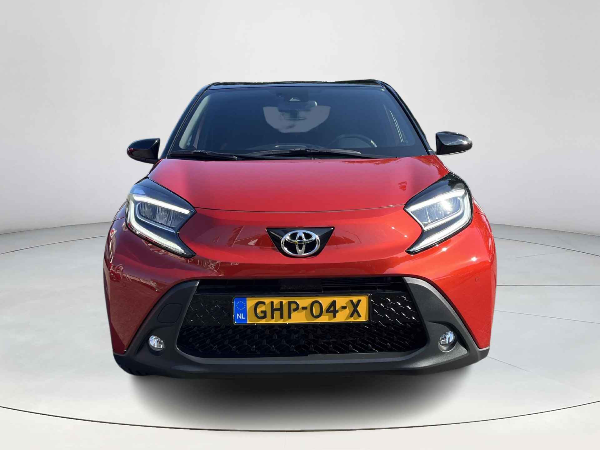 Toyota Aygo X 1.0 VVT-i S-CVT Pulse | Parkeersensoren | Navigatie | Stoelverwarming | Climate control | Licht metalen velgen | - 9/25