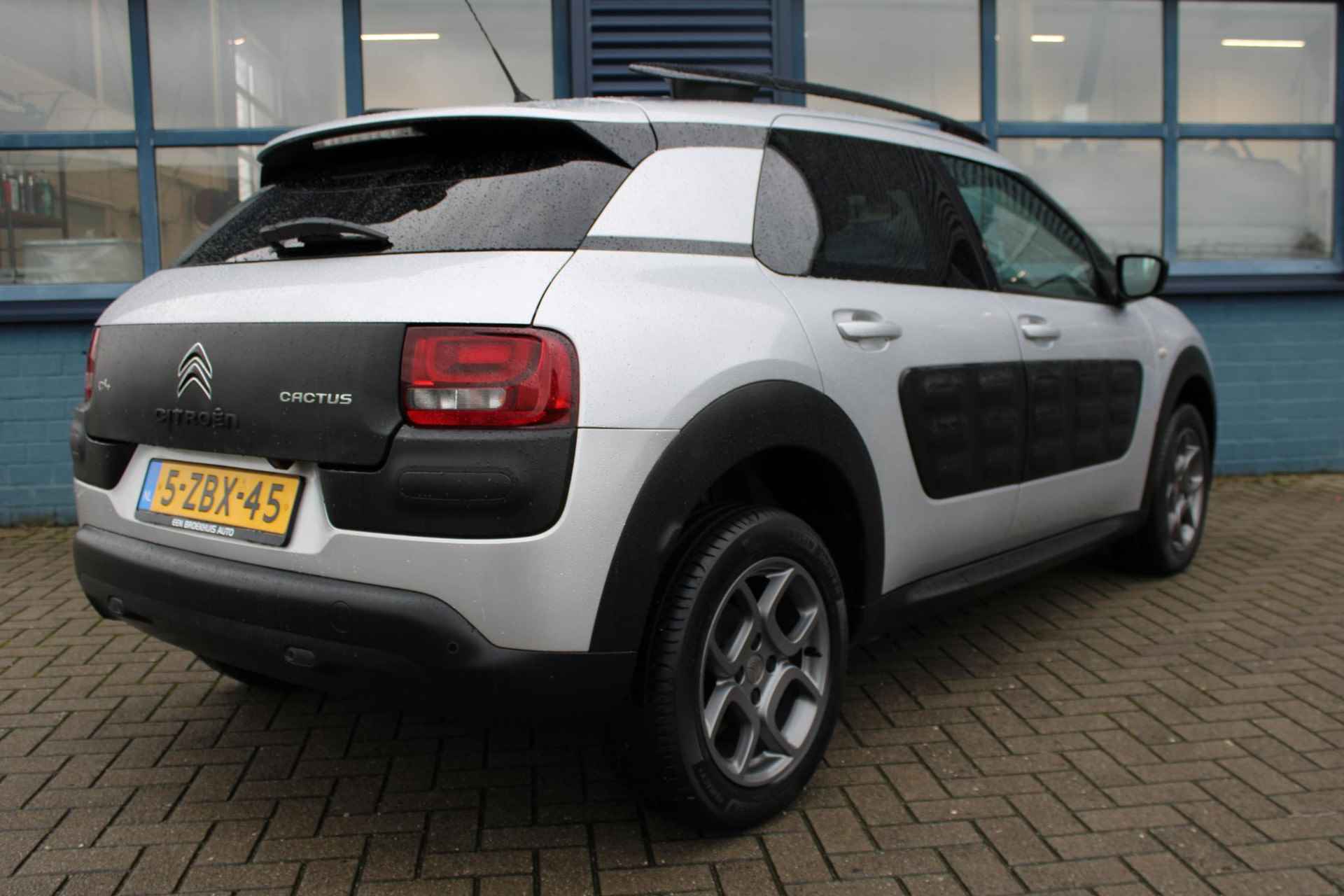 Citroen C4 Cactus 1.2 e-VTi Shine - 29/29