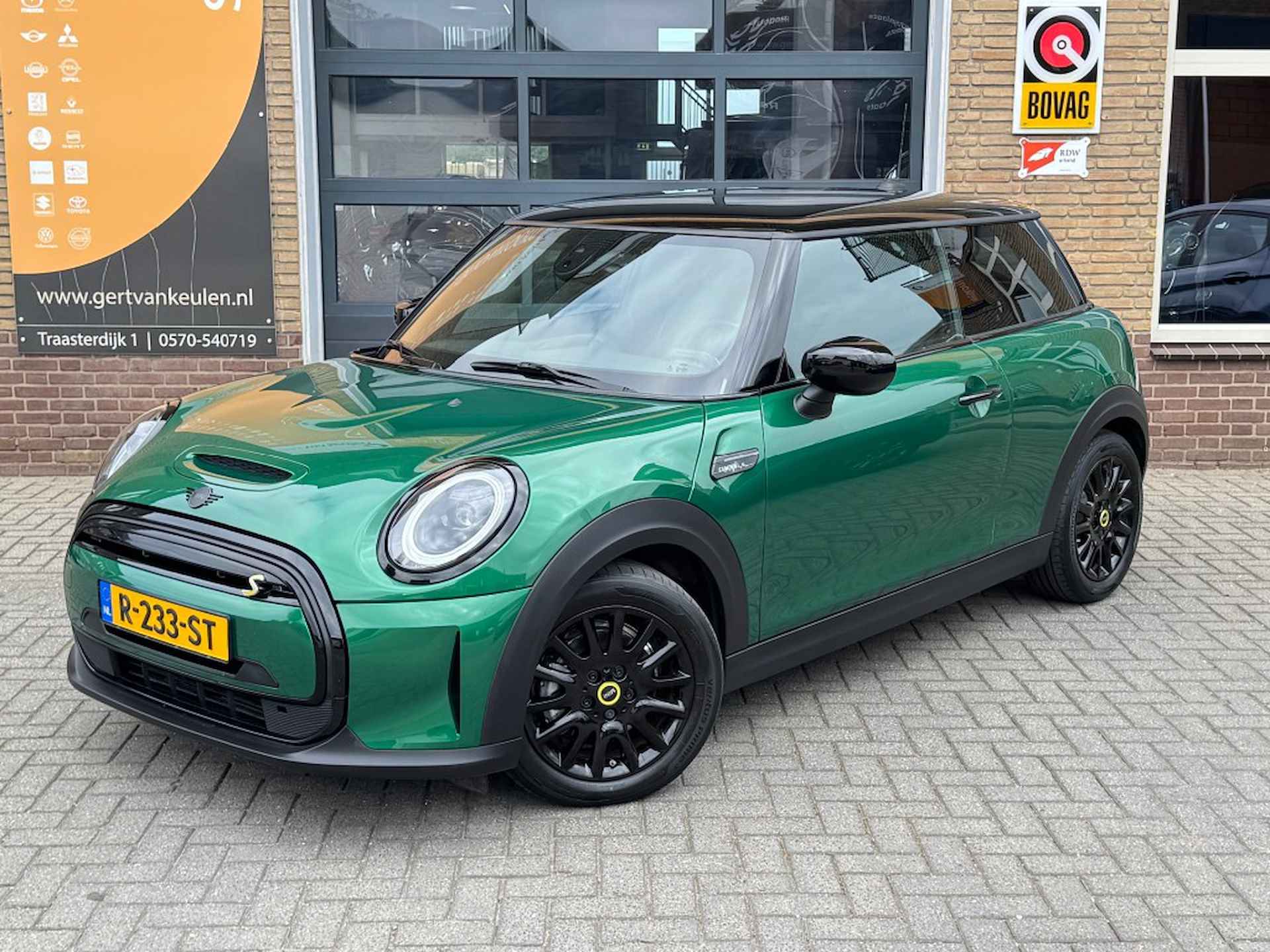 MINI Cooper Se CAMDEN EDITON SP.STOELEN/2-TONE/LED/NL-AUTO/12.000 KM! - 4/41