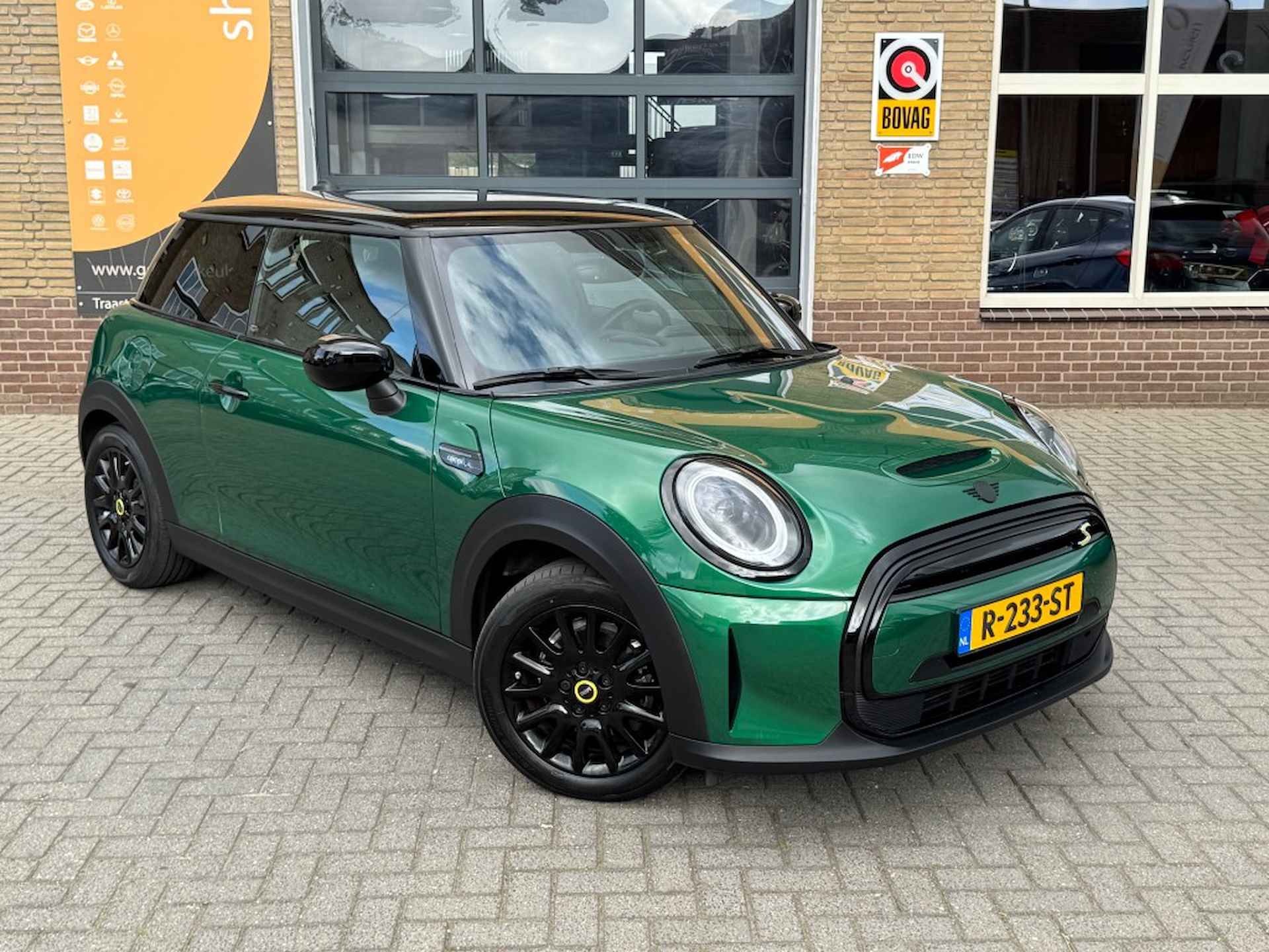 MINI Cooper Se CAMDEN EDITON SP.STOELEN/2-TONE/LED/NL-AUTO/12.000 KM! - 39/41