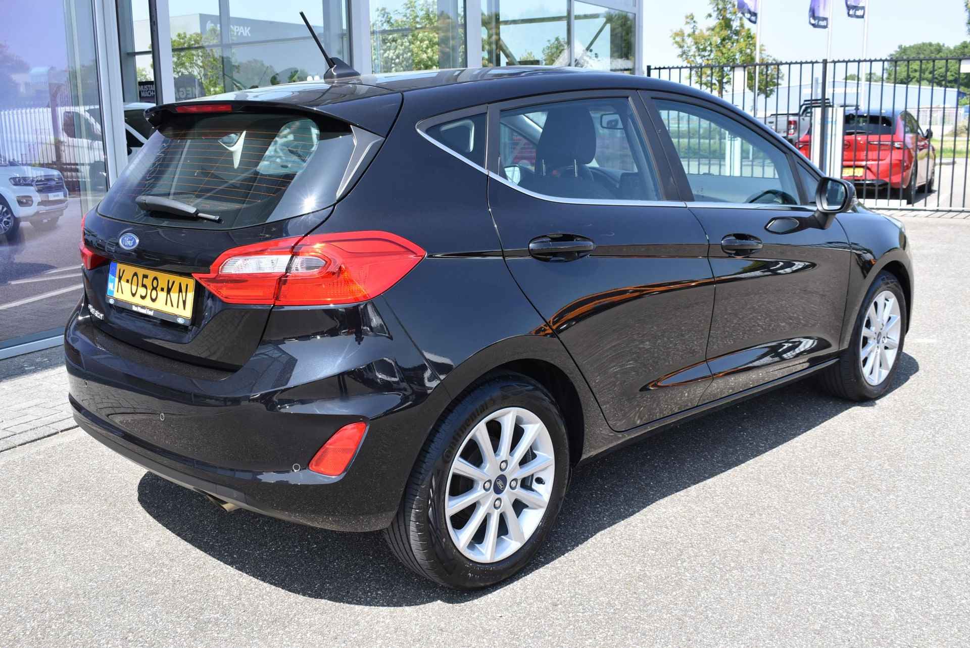 Ford Fiesta 1.0 EcoBoost Titanium | Navi | Winter Pack | Cruise Control | Bluetooth | Climate Control | PDC - 5/18