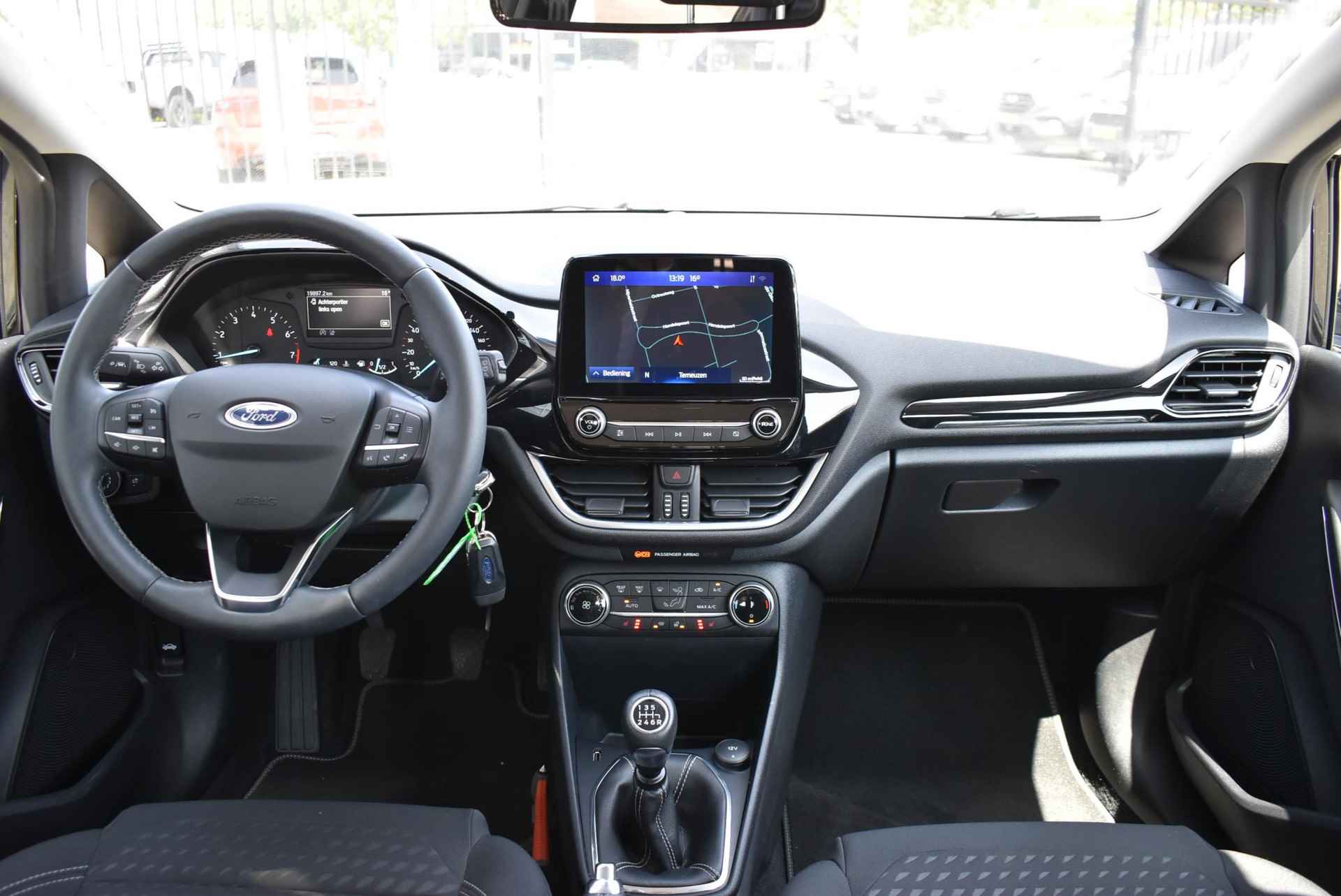 Ford Fiesta 1.0 EcoBoost Titanium | Navi | Winter Pack | Cruise Control | Bluetooth | Climate Control | PDC - 18/18