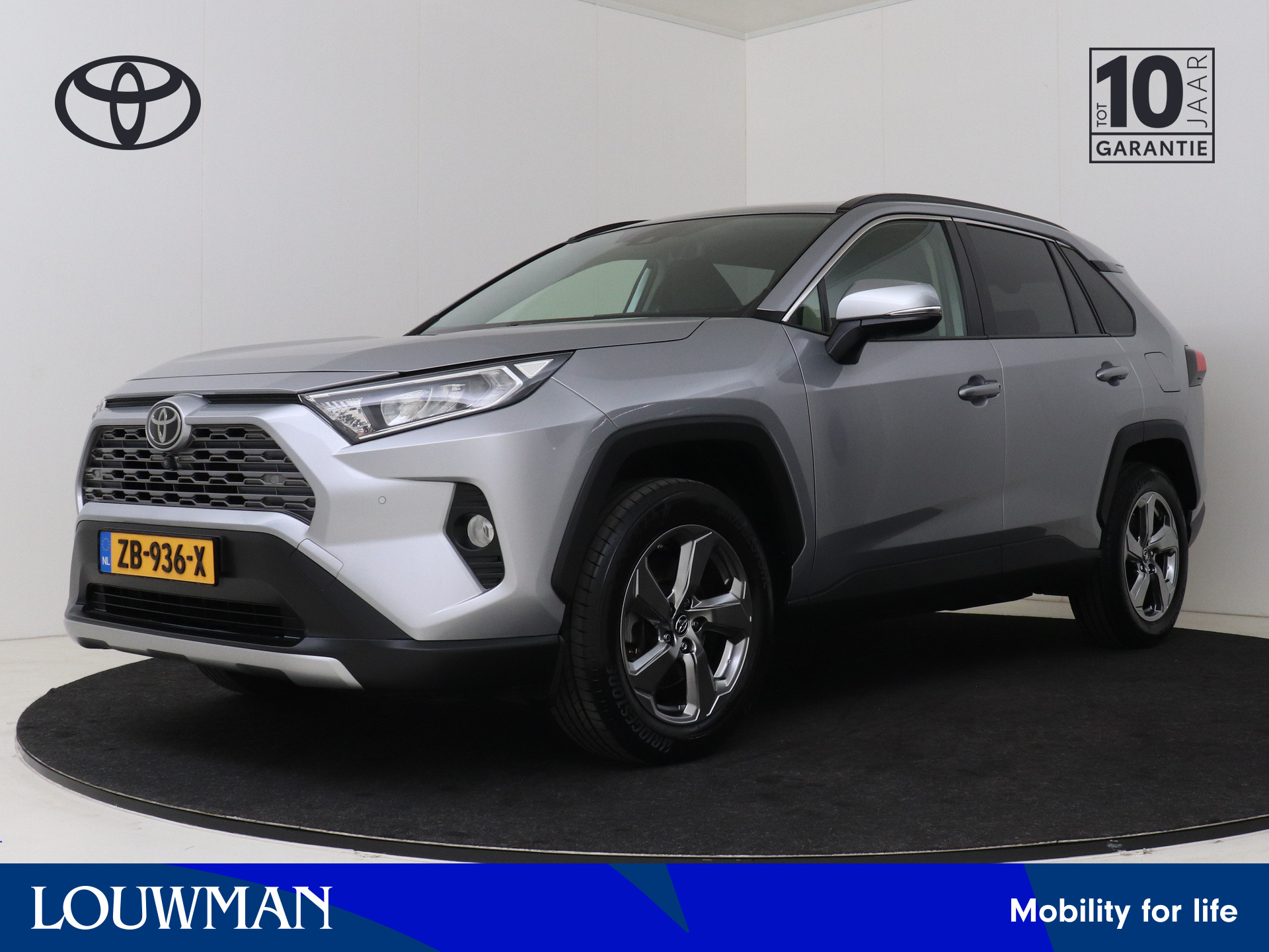 Toyota RAV4 2.0 VVT-iE Dynamic I Navigatie I Climate Control I Cruise Control Adaptief I 2000KG trekgewicht I 1e Eigenaar I Volledig LOUWMAN Onderhouden I Afneembare Trekhaak I