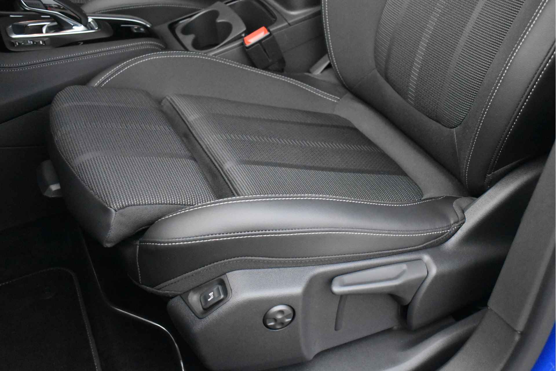 Opel Grandland 1.2 Turbo GS 130pk Automaat | Stuur/Stoelverwarming | AGR-Comfortstoel | Voorruitverwarming | Full-LED | Parkeersensoren | Clima - 10/50