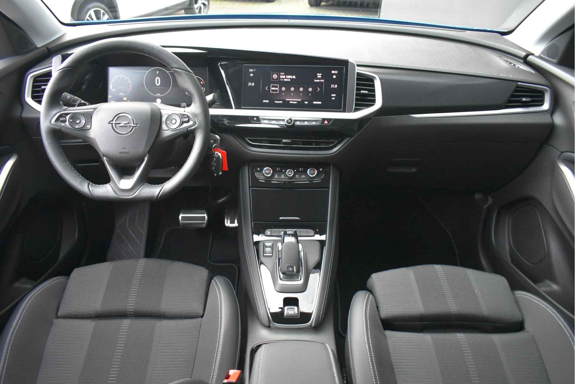 Opel Grandland 1.2 Turbo GS 130pk Automaat | Stuur/Stoelverwarming | AGR-Comfortstoel | Voorruitverwarming | Full-LED | Parkeersensoren | Clima - 15/50