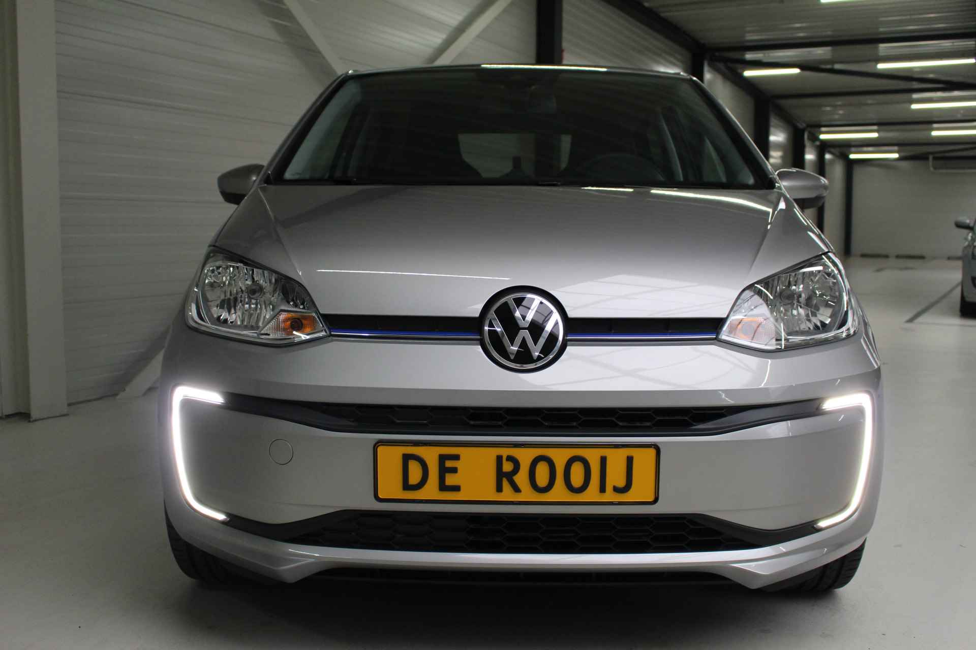 Volkswagen e-Up! e-up! 83PK Climate Control | Stoelverwarming | parkeersensoren | Camera . - 4/22