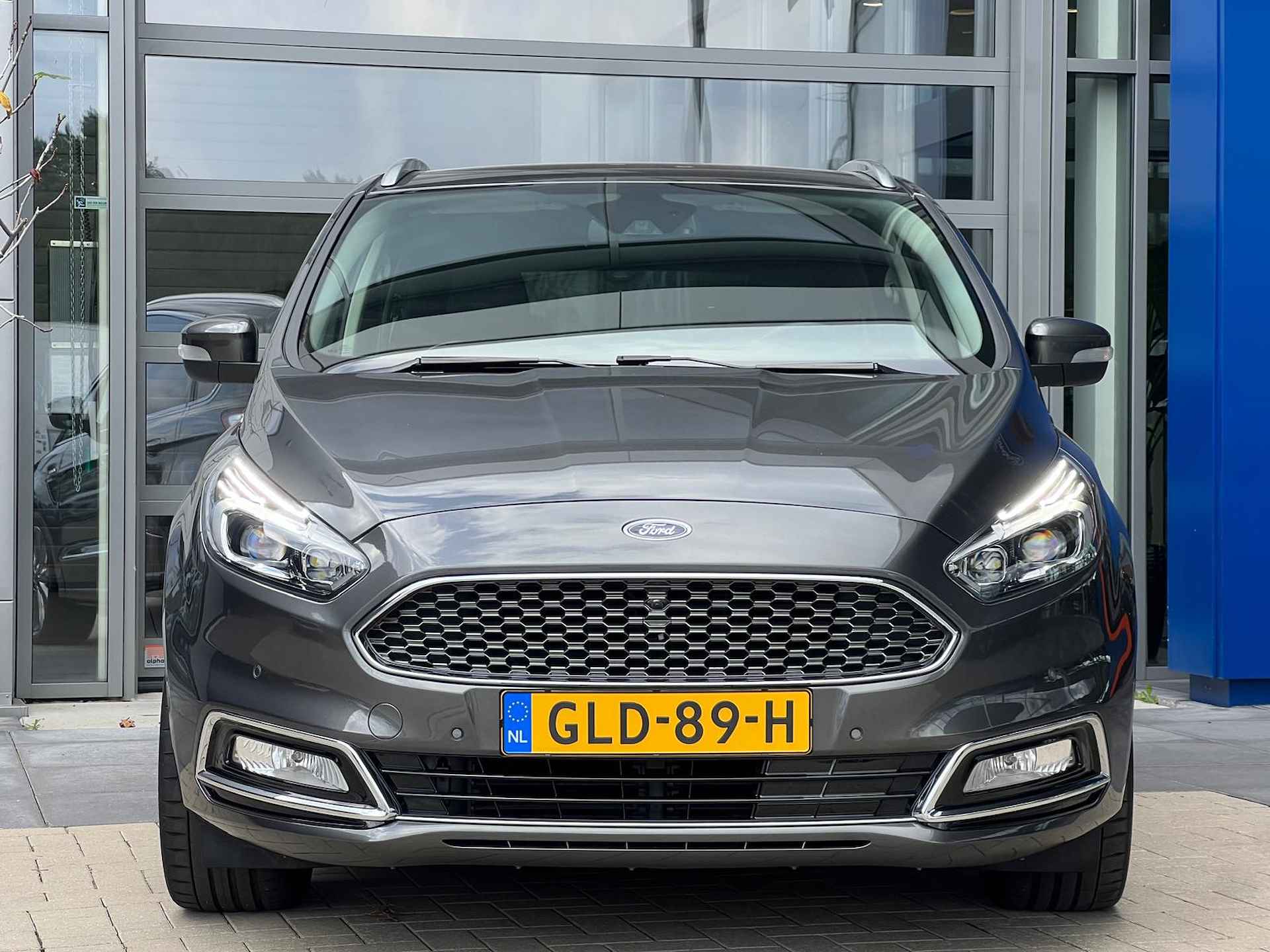 Ford S-Max 2.0 EcoBoost 241 PK Automaat Vignale 7-Persoons | Trekhaak wegklapb. | 1.800 kg trekgew. | 1e eigenaar | Dealer ond. | 19 inch | - 5/39