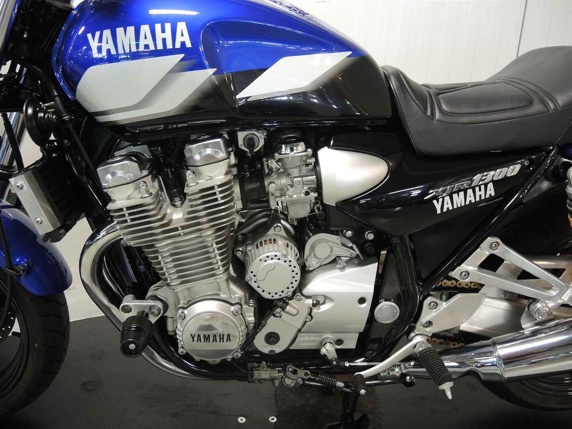 Yamaha XJR-1300 - 2004 - 6/15